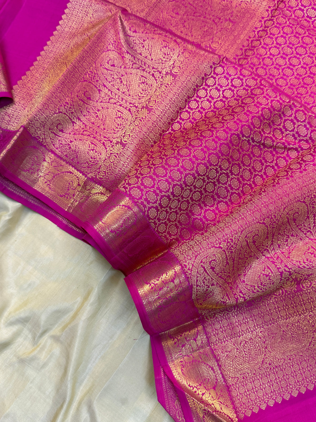Pink Zari butta/Aarani silk clsa 11007