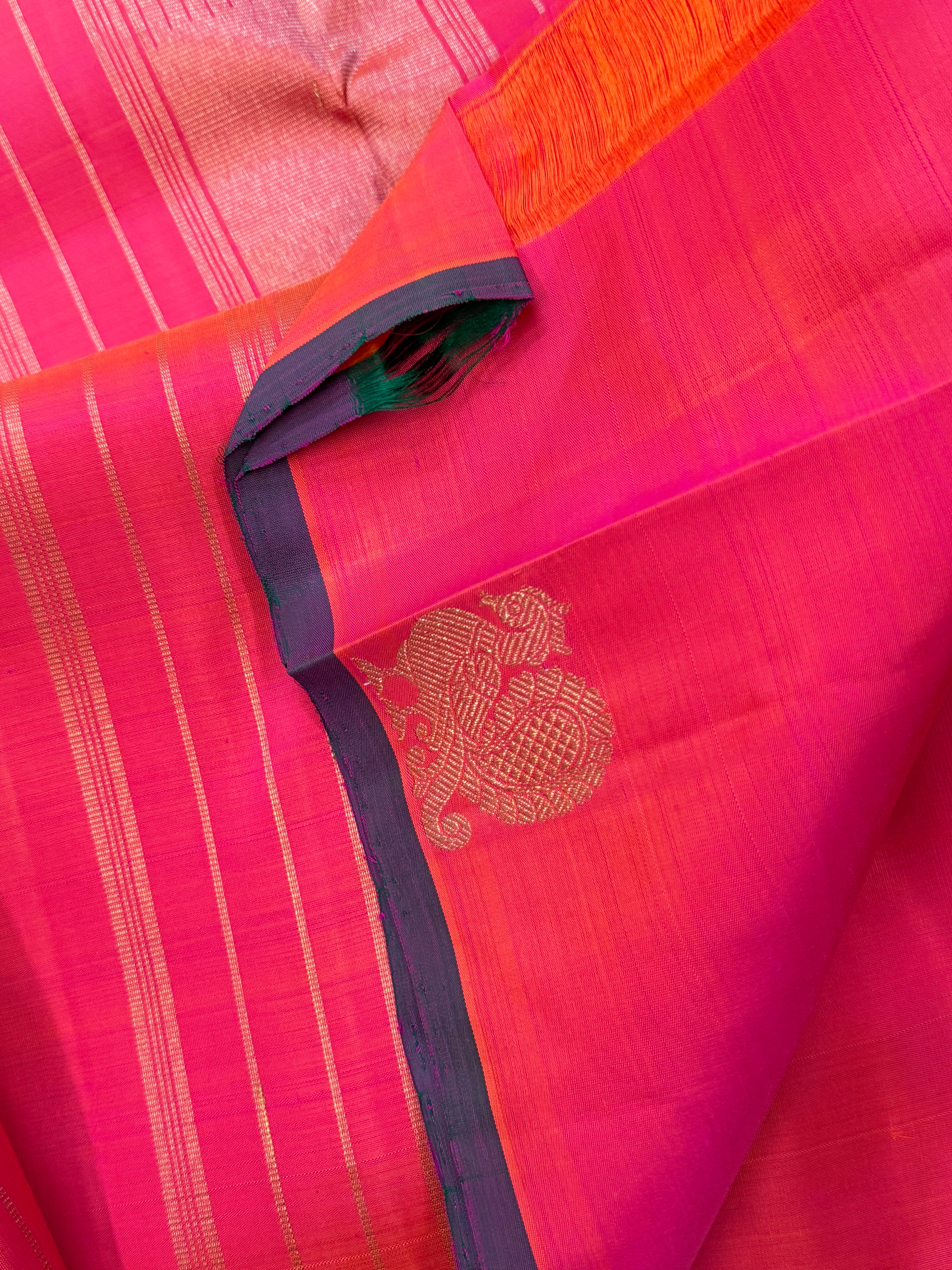 Kangambaram border annam butta borderless / Kanjipuram silk