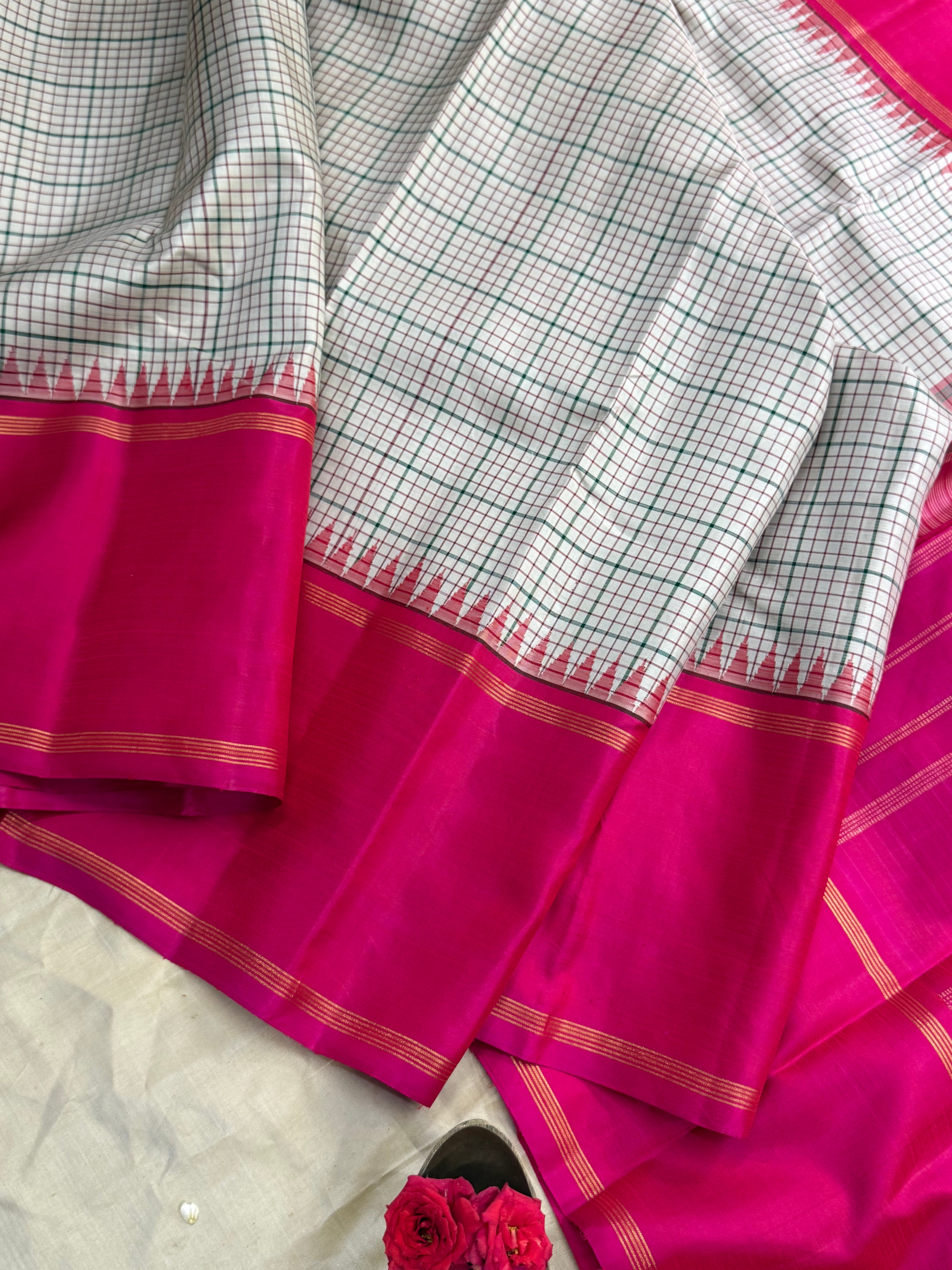 Offwhite checks and pink / Arani silk