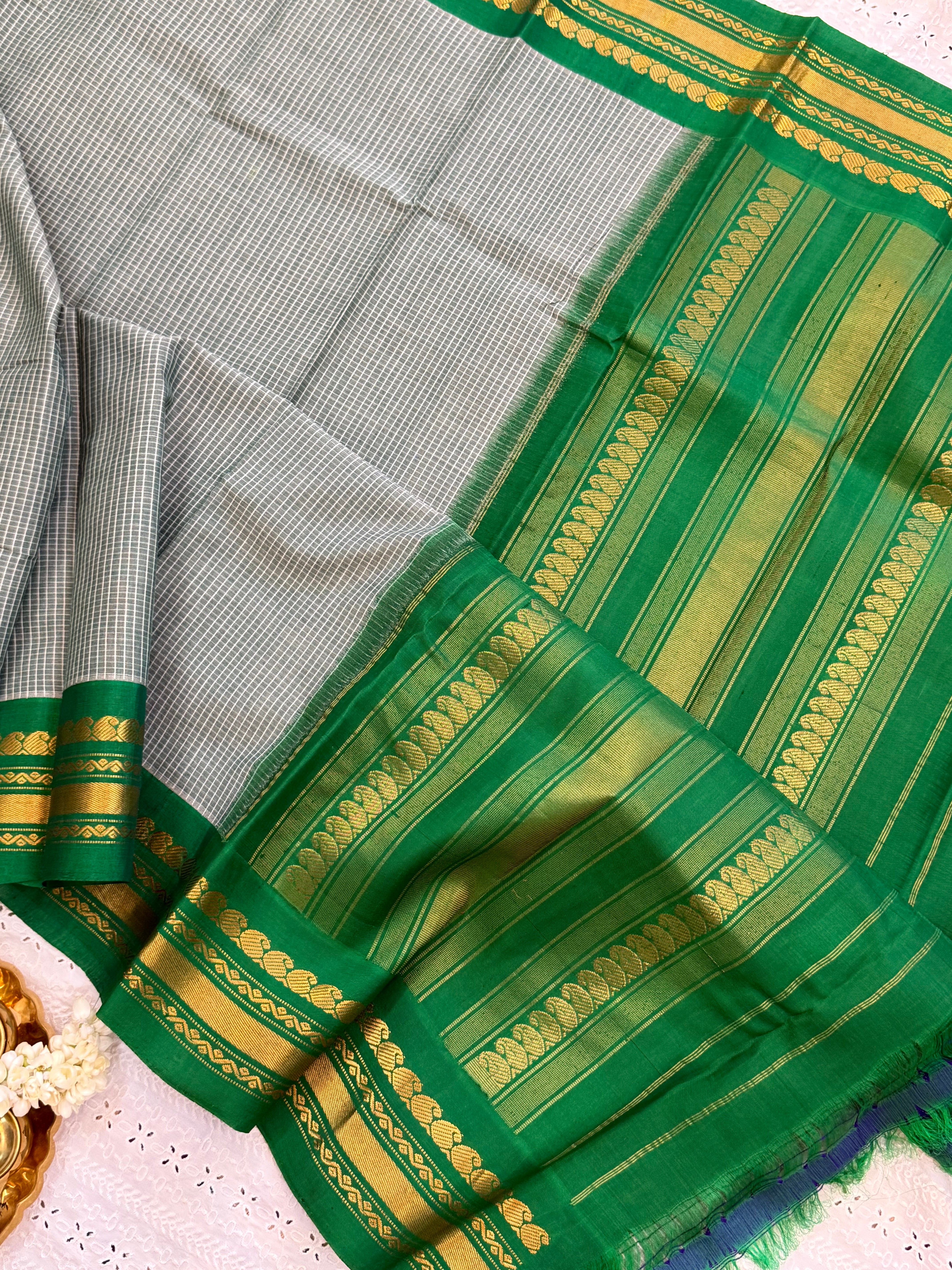 Grey and green / Gadwal cotton - No Blouse CLSA7373
