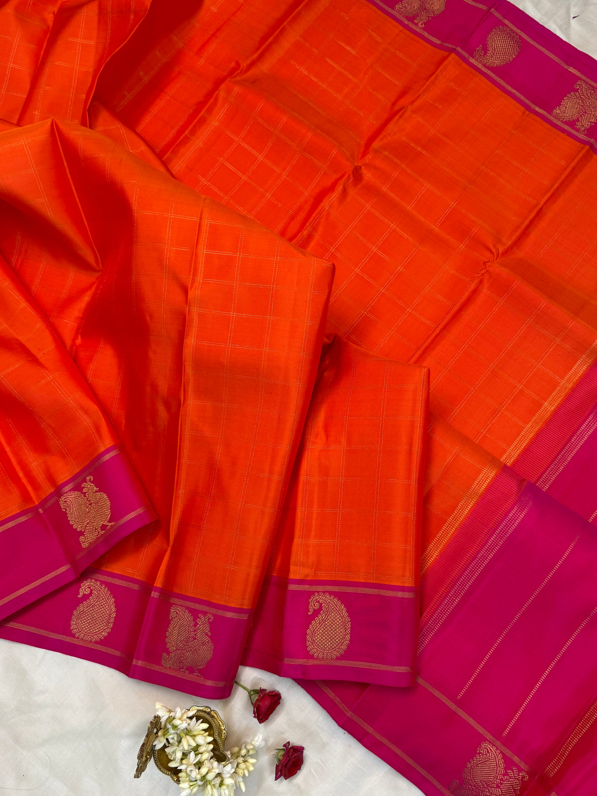 Orange with pink body Oociii Zari kattam and border butta/knjipuram silk saree 12838