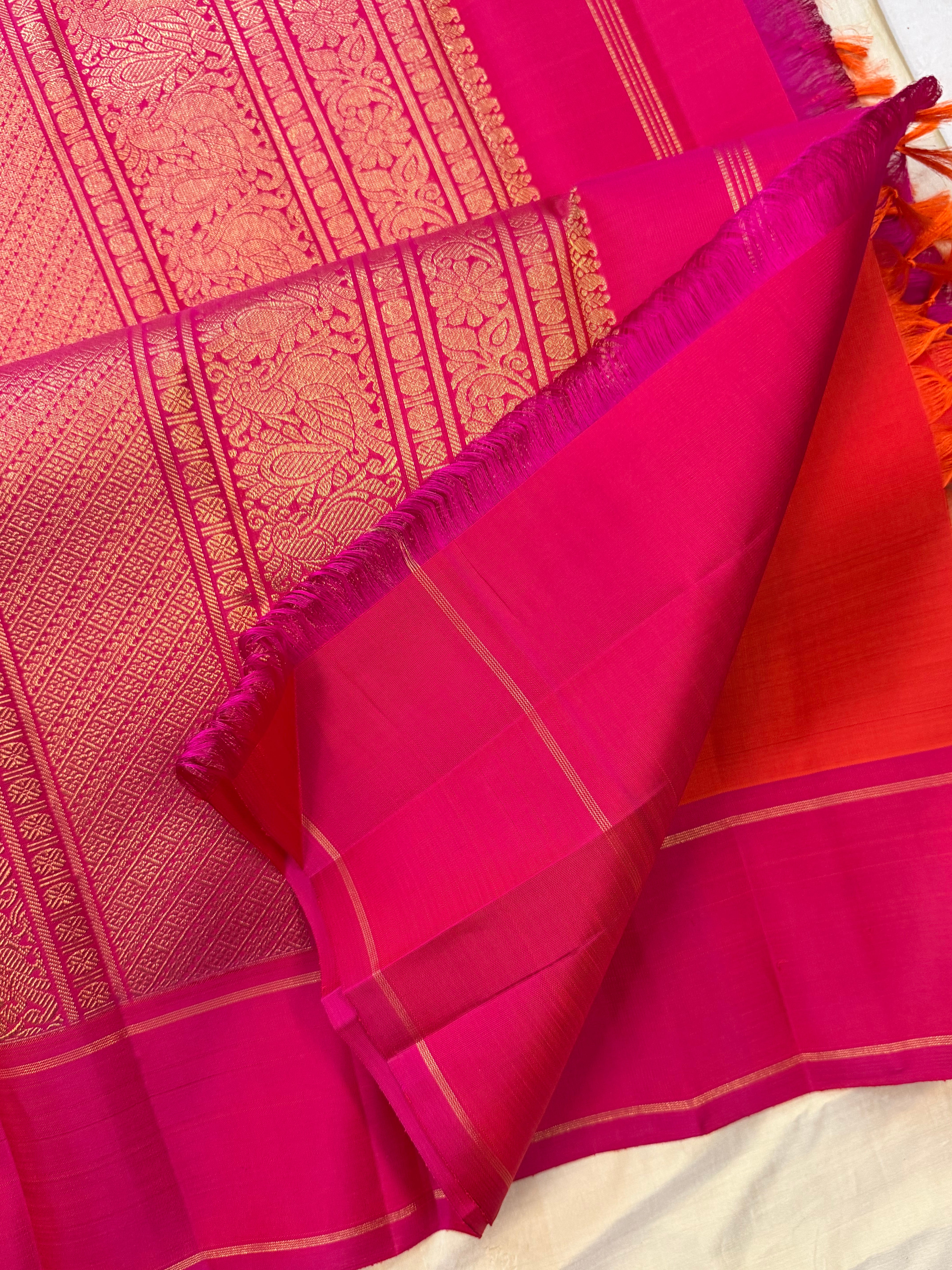 Orange pink Annam chakram Butta / pure Kanjipuram silk