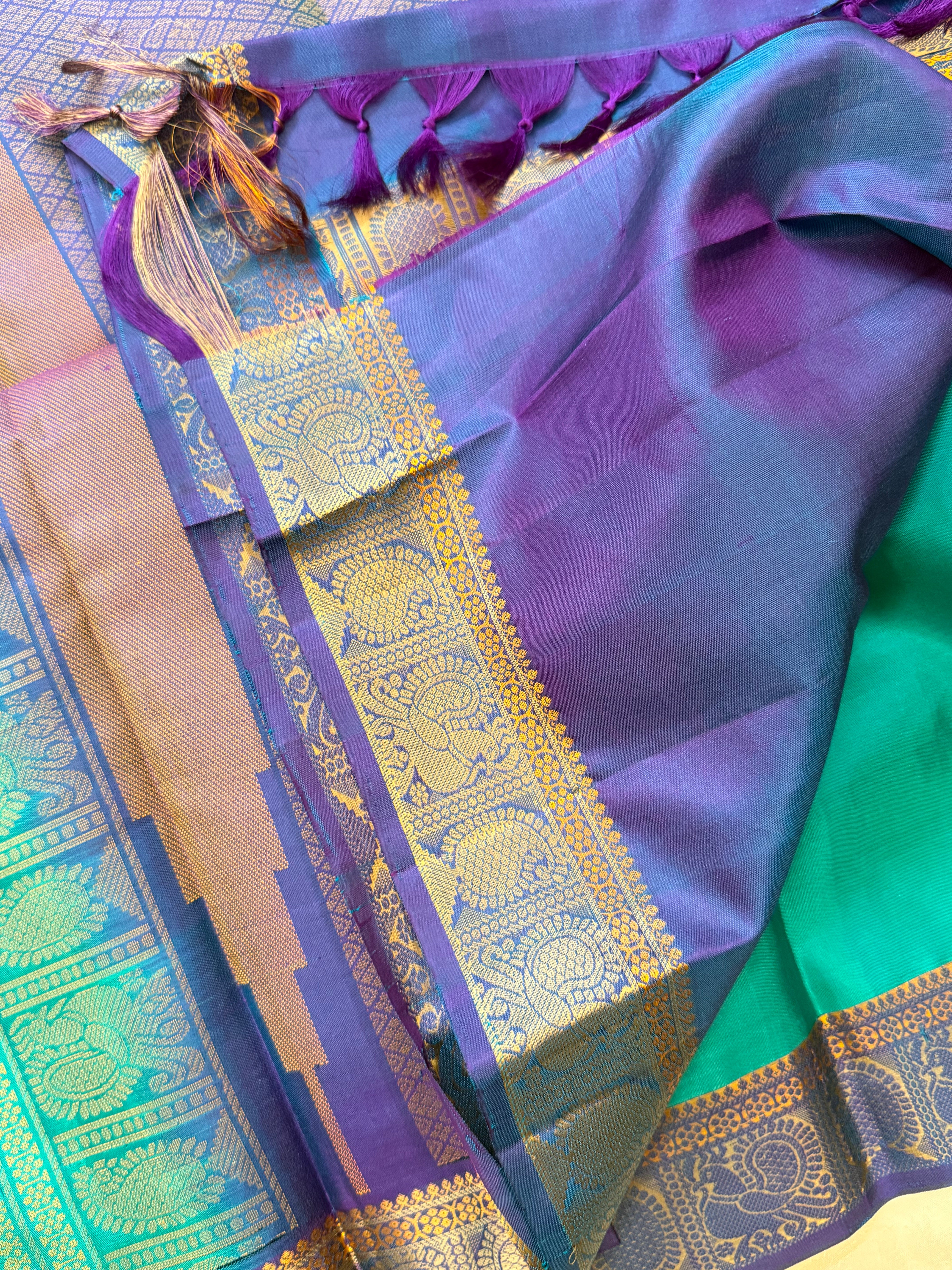 Rama green shot blue / Varnangal soft silk