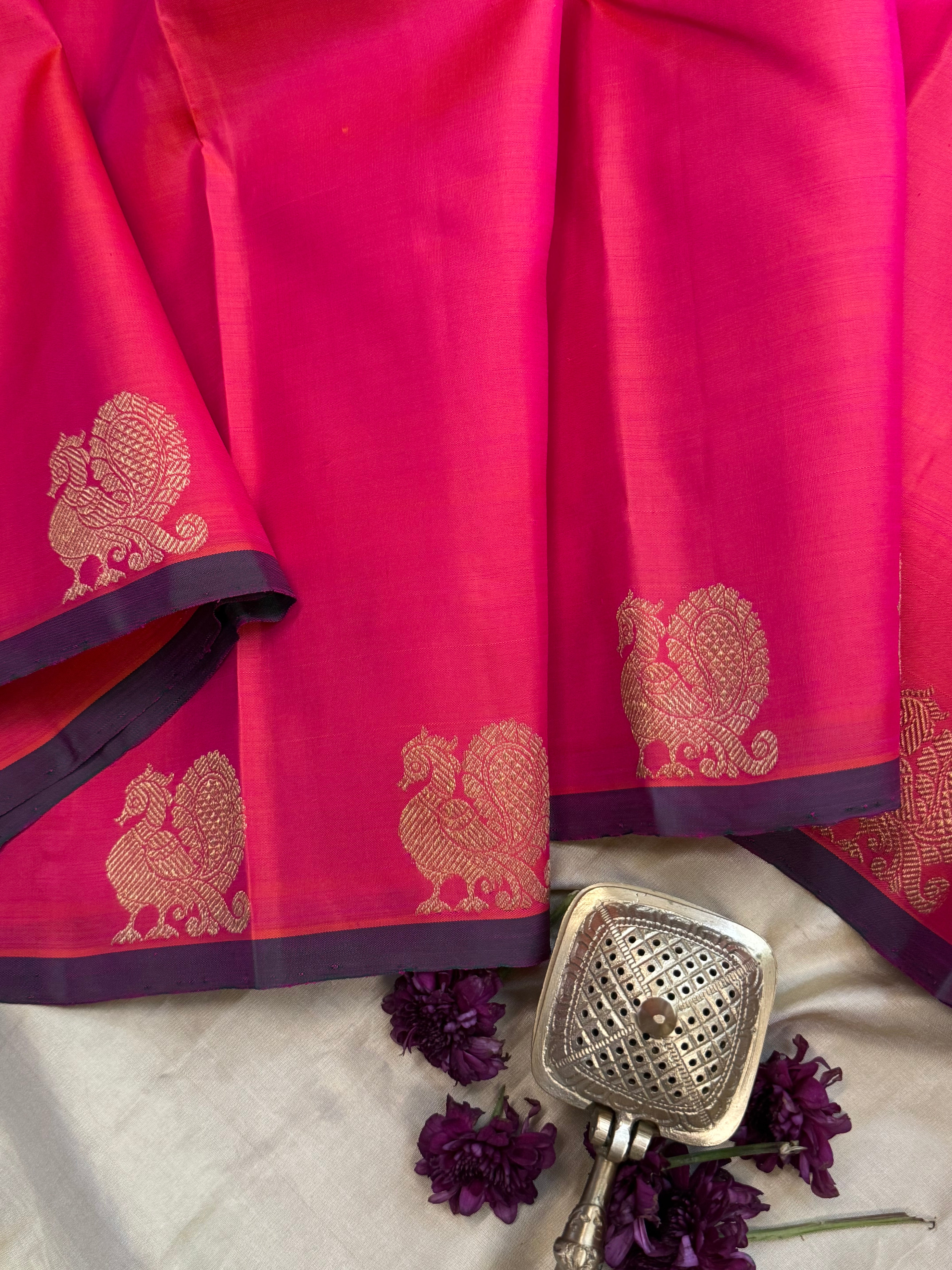 Kangambaram border annam butta borderless / Kanjipuram silk