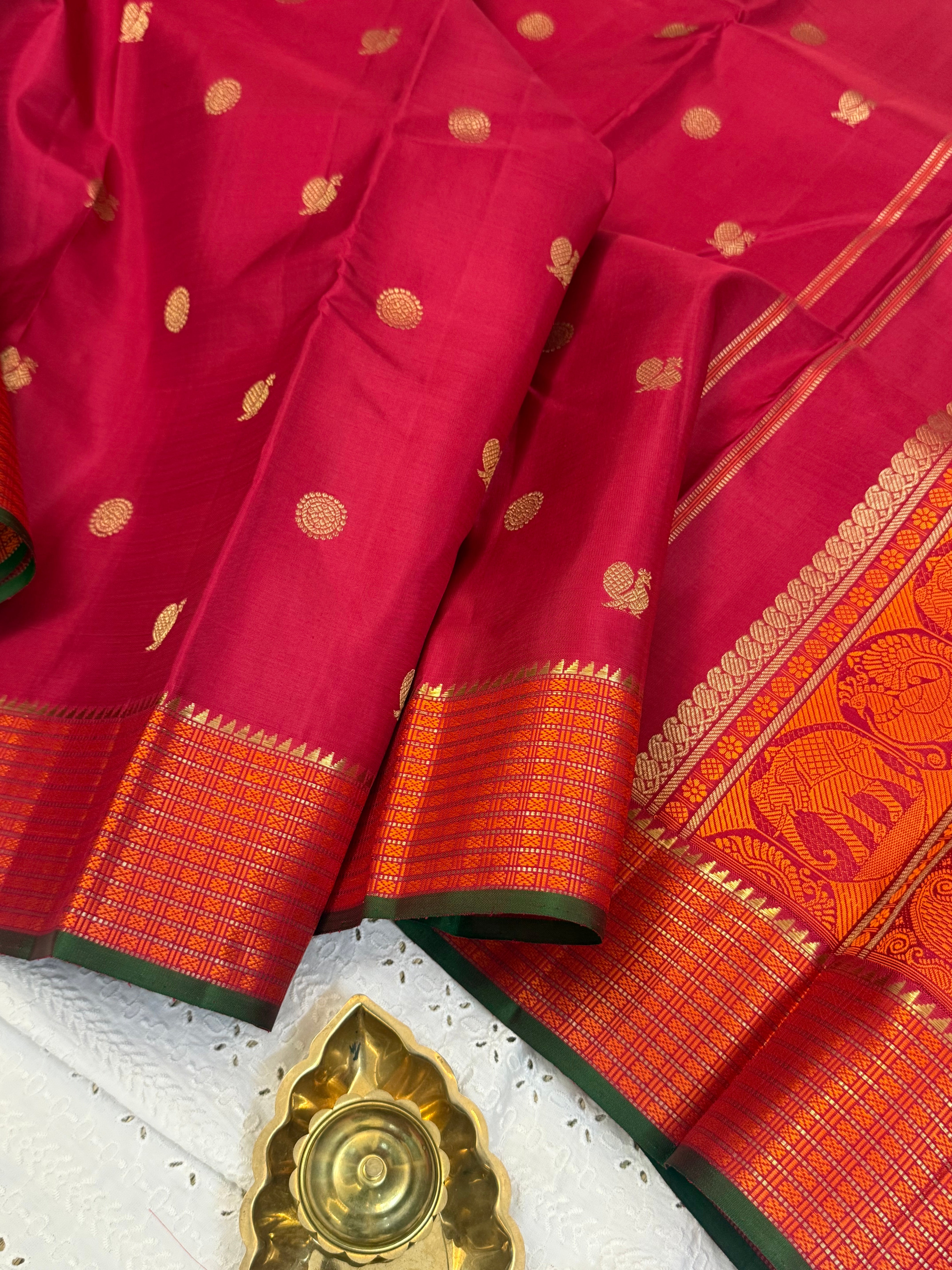 Reddish pink Annam chakram butta / kanjipuram silk saree CLSA 10158