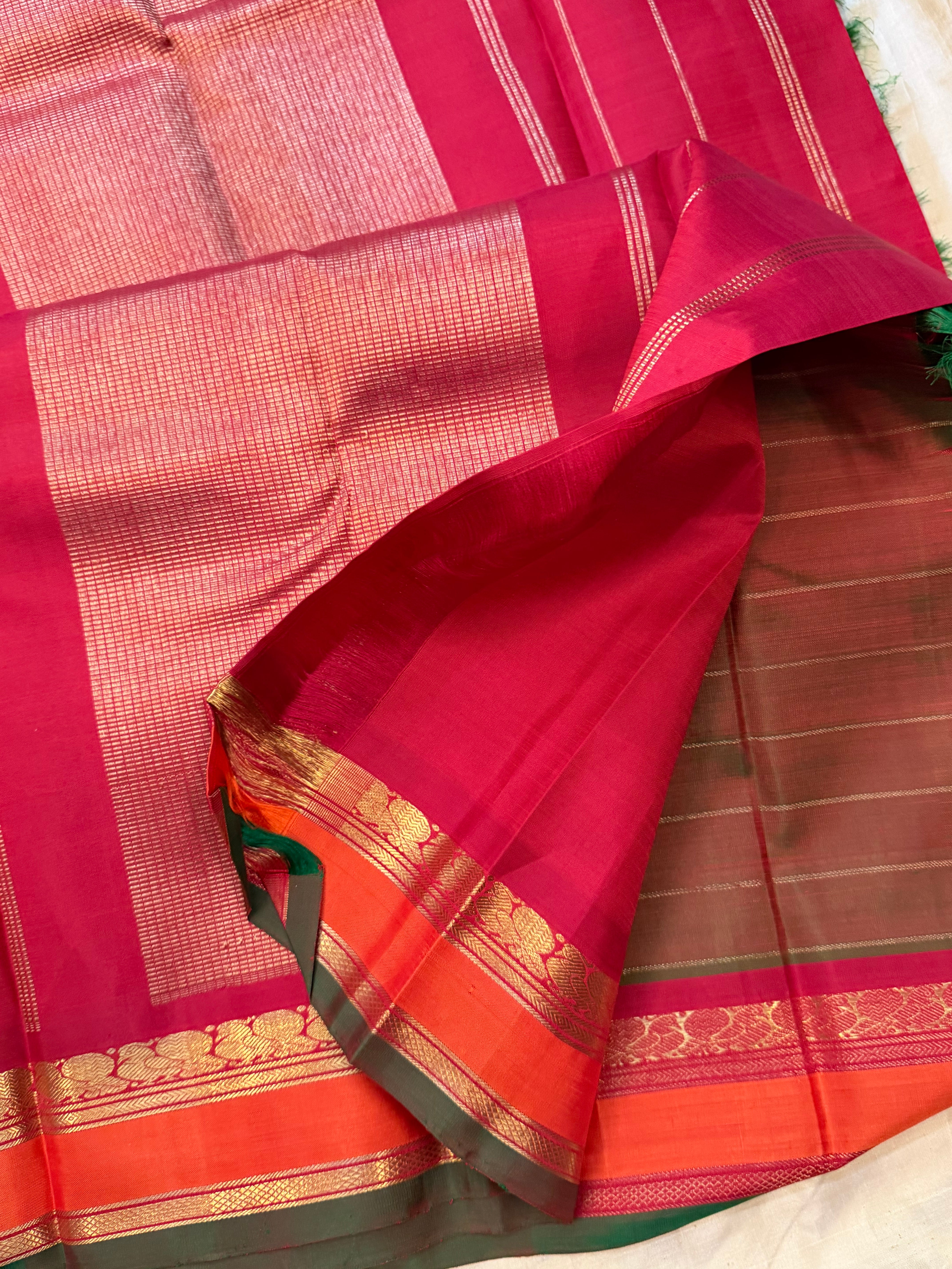 Manthulir veldhari / Kanjipuram silk