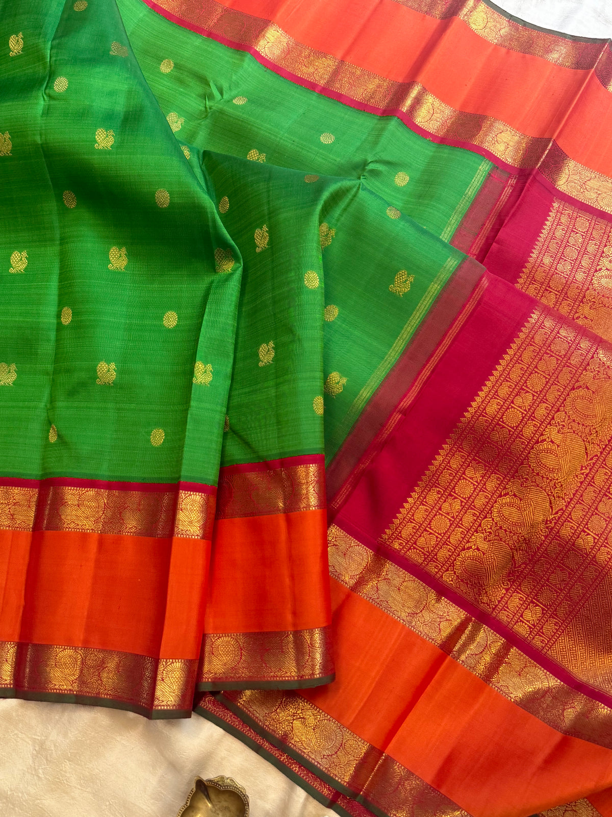 Premam: pachai kili Korvai kanjipuram silk