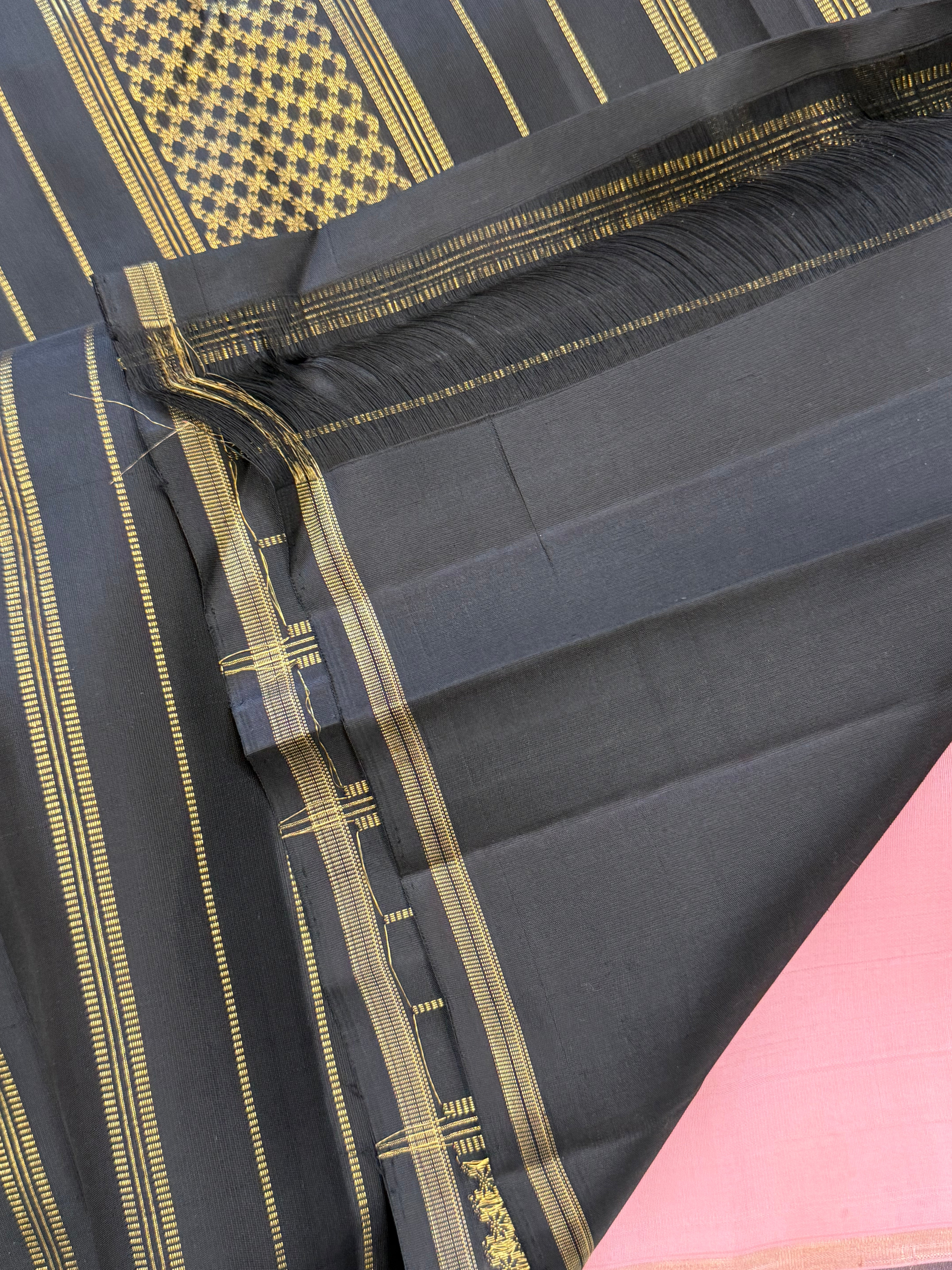 Pink Lotus butta borderless/ Kanjipuram silk CL9770