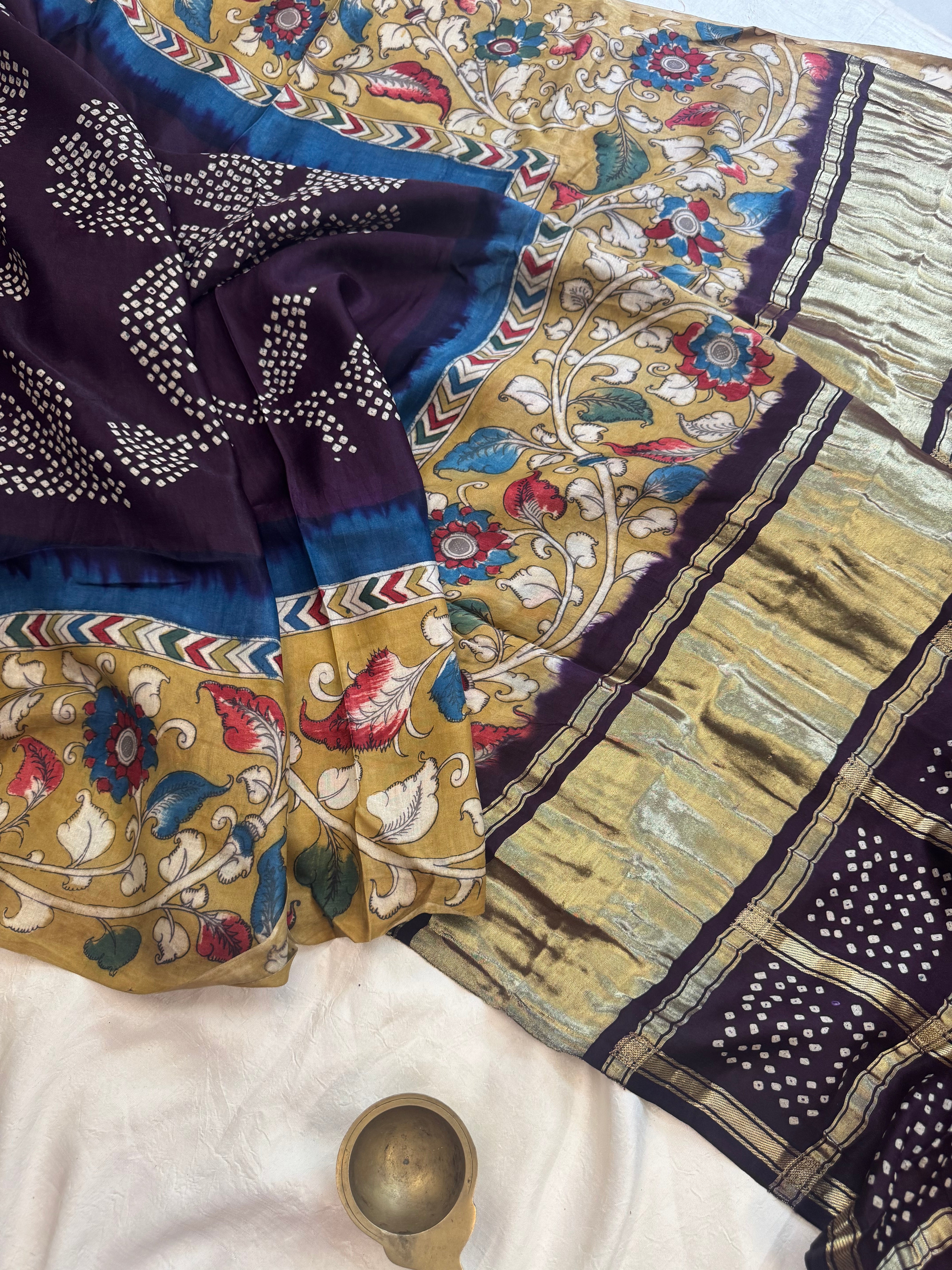 Gajji silk border Kalamkari / Bandhini saree