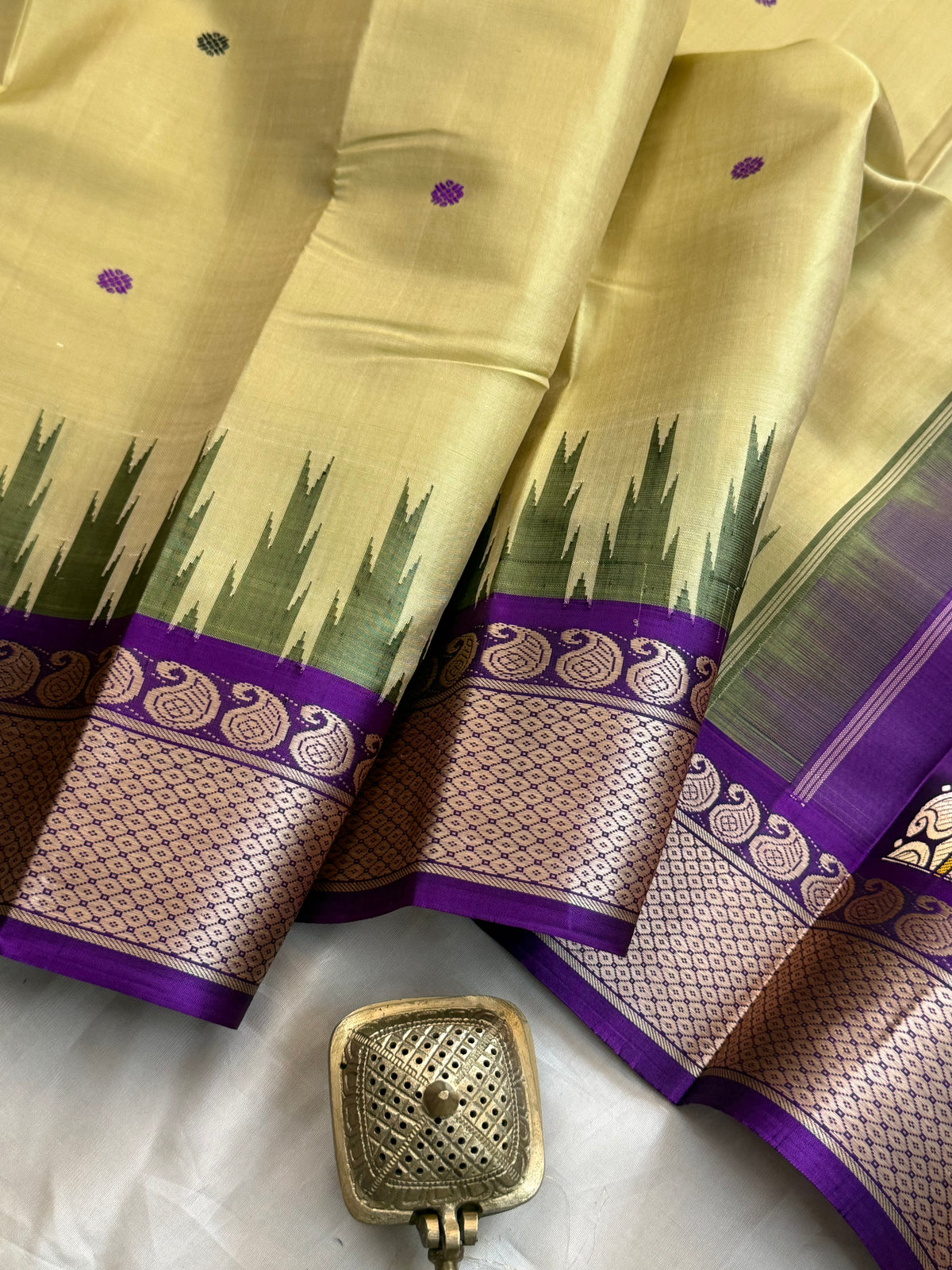 Pastel Lemon yellow and purple / Special edition kanjipuram silk