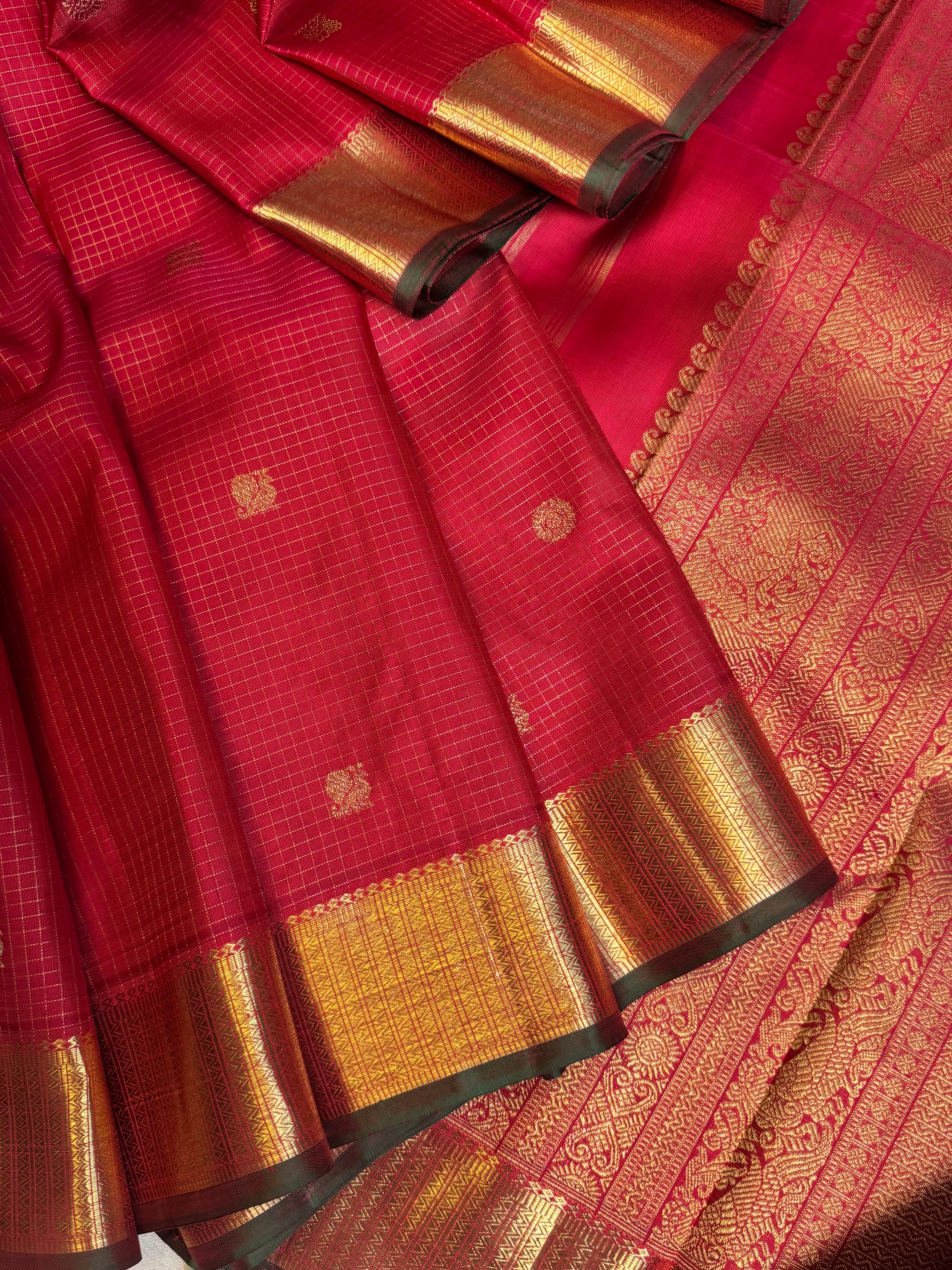 Araku red Zari Kattam / Kanjipuram silk