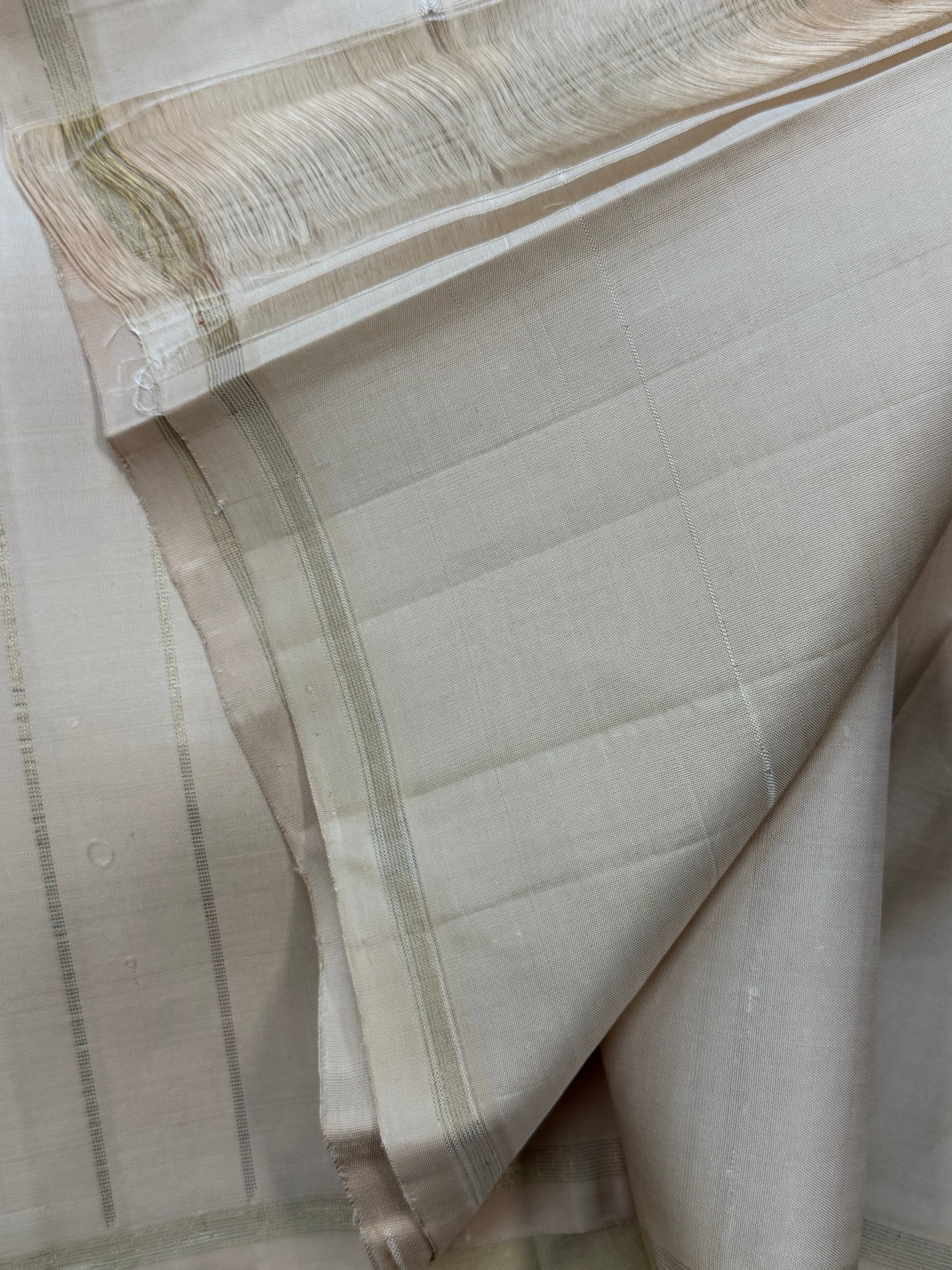 Onam edit - offwhite plain / Kanjipuram silk