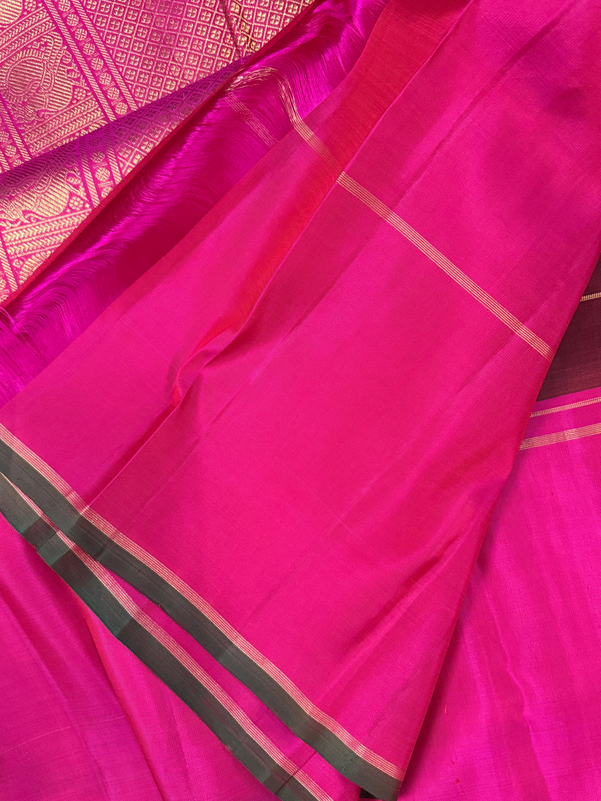 Maroon with long border Pure Zari Annam chakram Kattam butta /kanjipuram silk saree