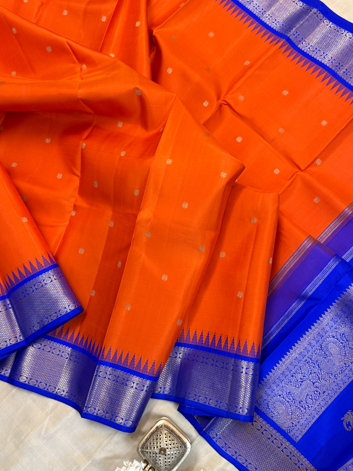 Navarathri - Day 5 Orange Colour pure Zari butta Korvai /Kanjipuram silk sree Clsa 4445