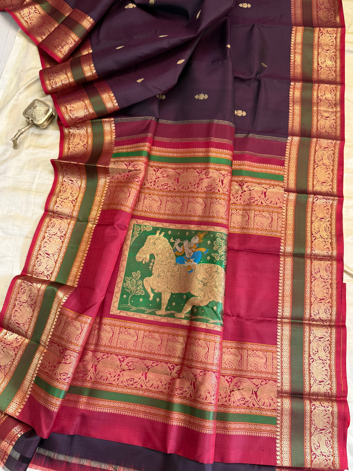 Special edition-unique pallu with Paaku colour body and border Zari butta silk saree/clsa 12579