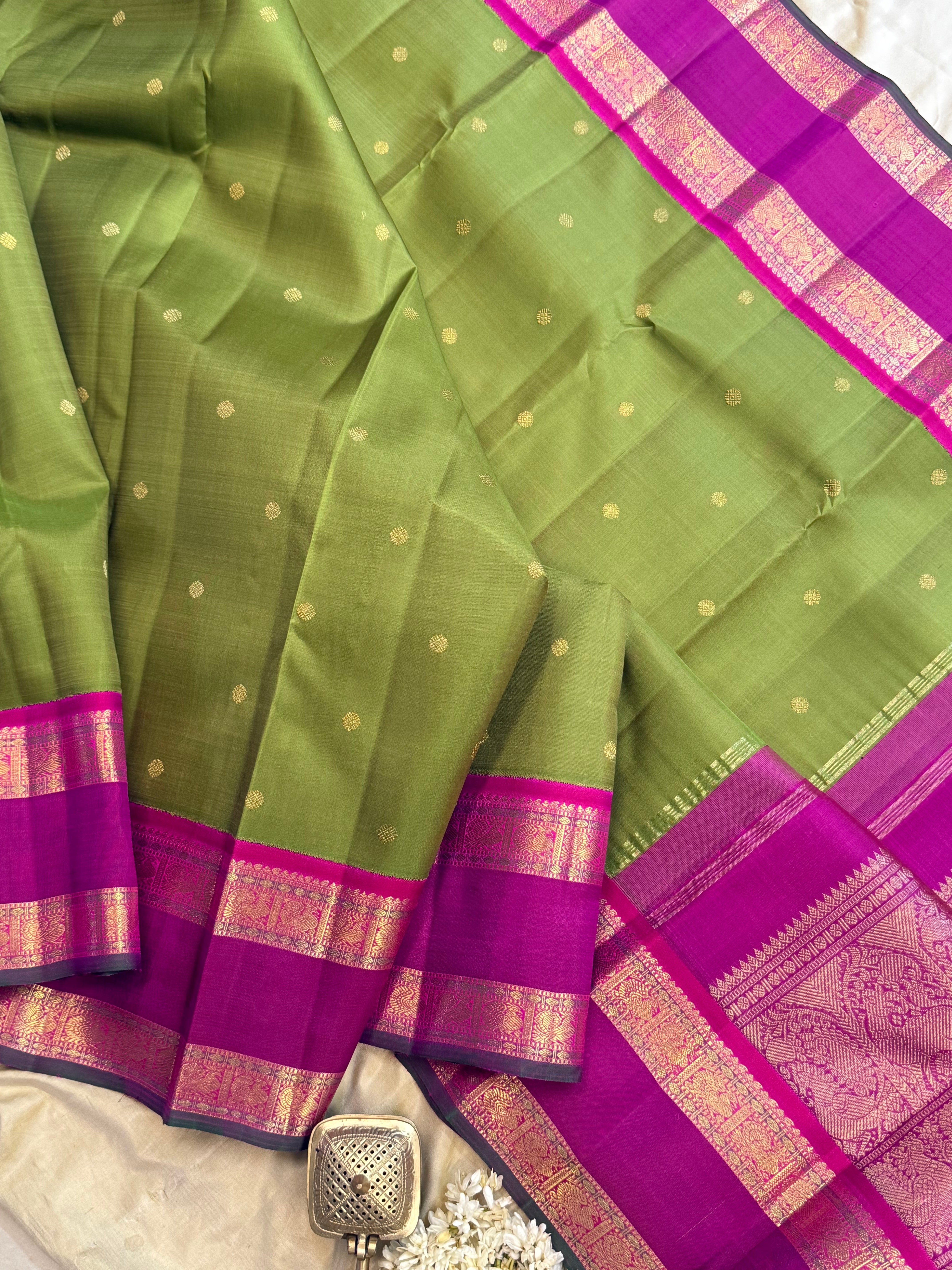 Olive green and magenta pink rettapet border kai korvai/ Kanjipuram silk