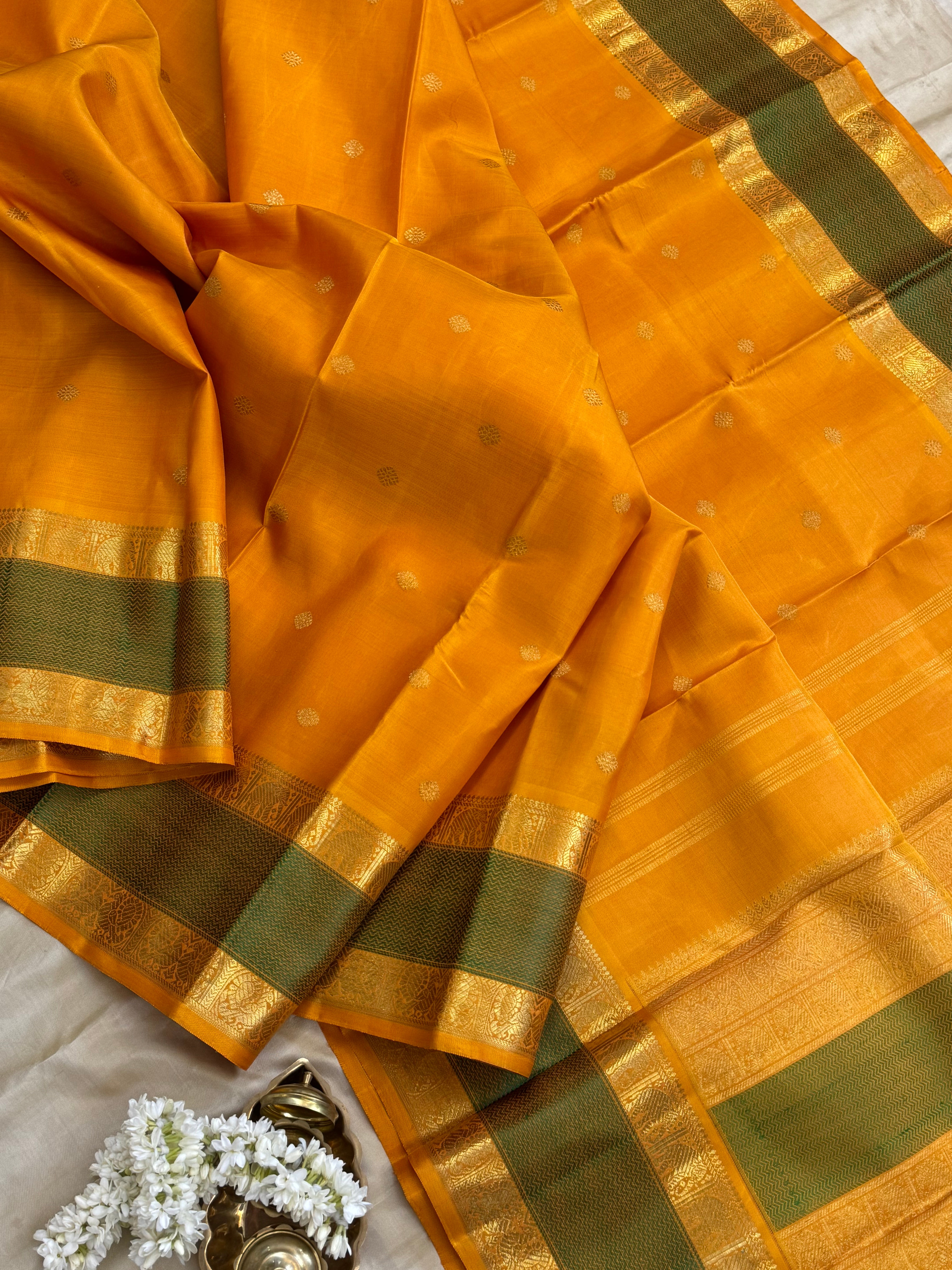 Mustard yellow body retta pet elephant and annam border/ kanjipuram silk CLSA7735
