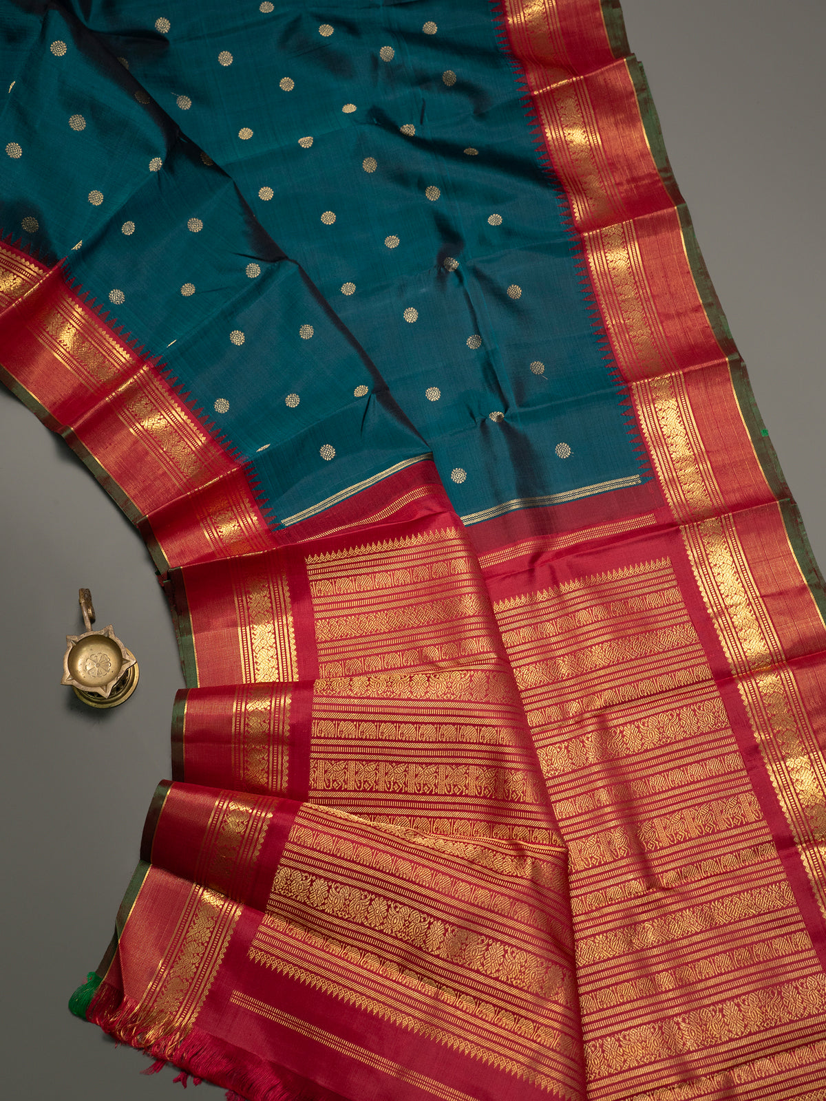 Rama green Korvai Kanjipuram Silk Saree CLSA10977