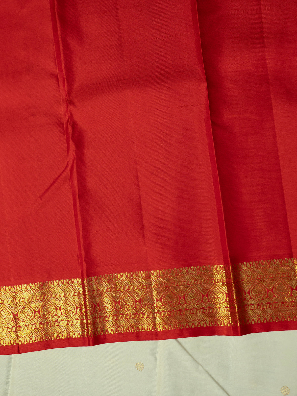Off white jada Nagam pet Kanjipuram Silk Saree CLSA10387