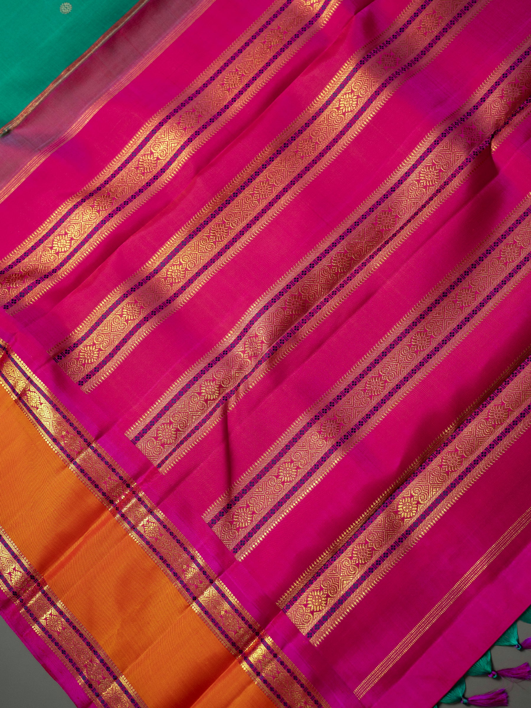 Rama green retta pet korvai / Kanjipuram Silk Saree CLSA8181