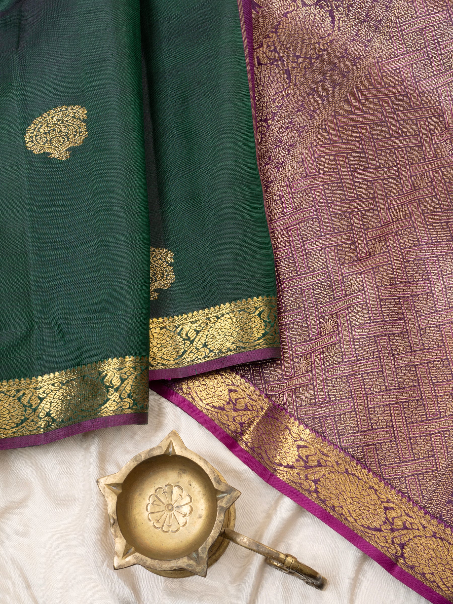 Green and purple small border/ Arani silk CLSA4275