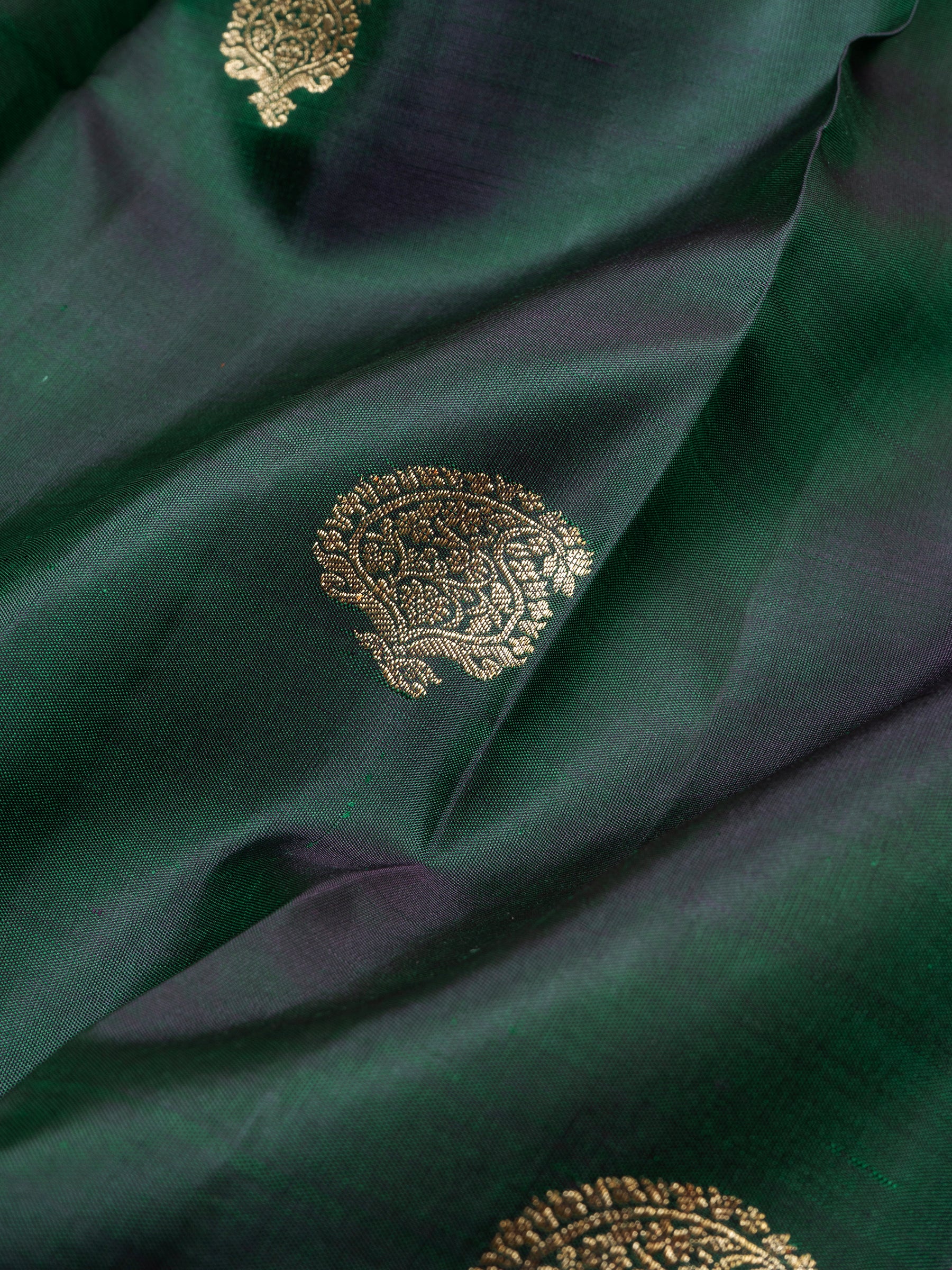 Green and purple small border/ Arani silk CLSA4275