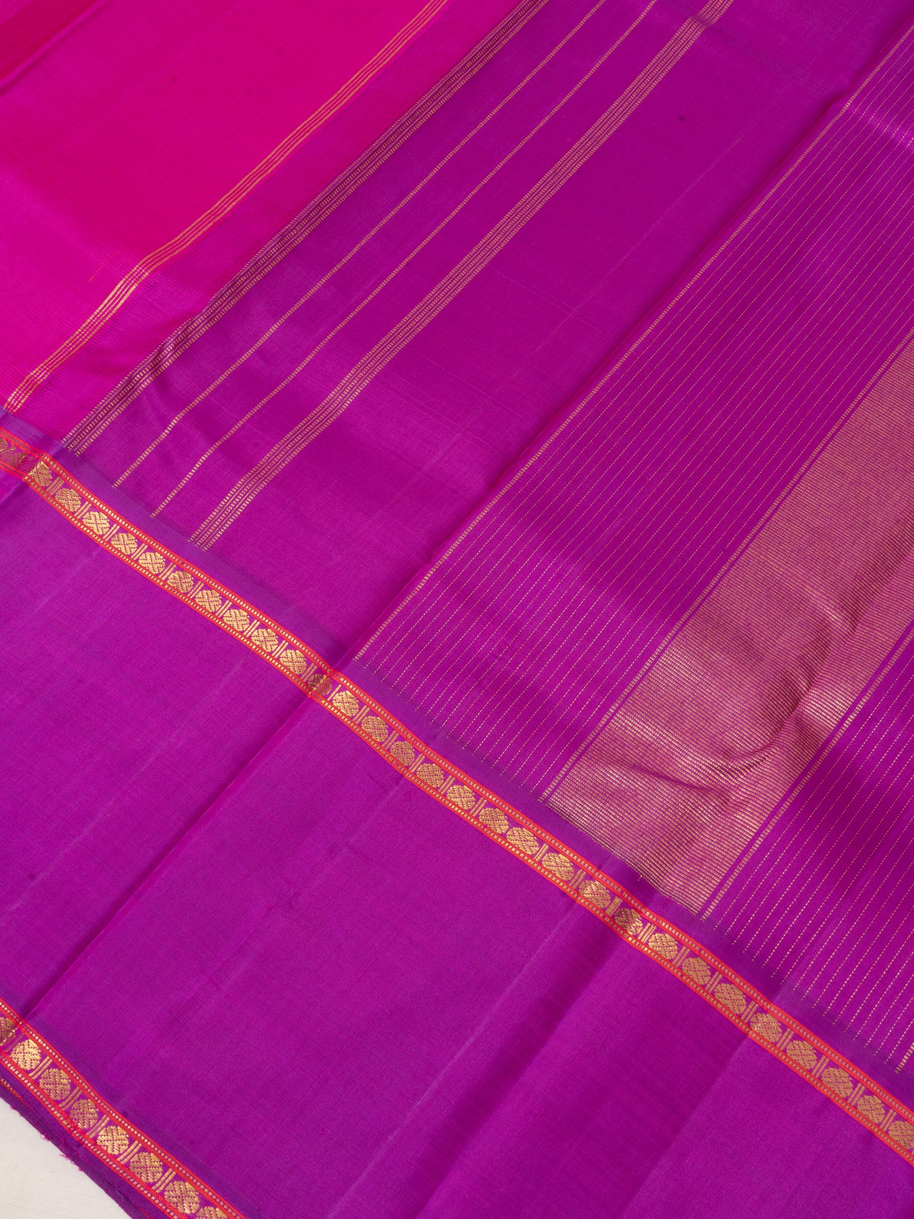 Pink and purple long border/Arani silk CLSA4973