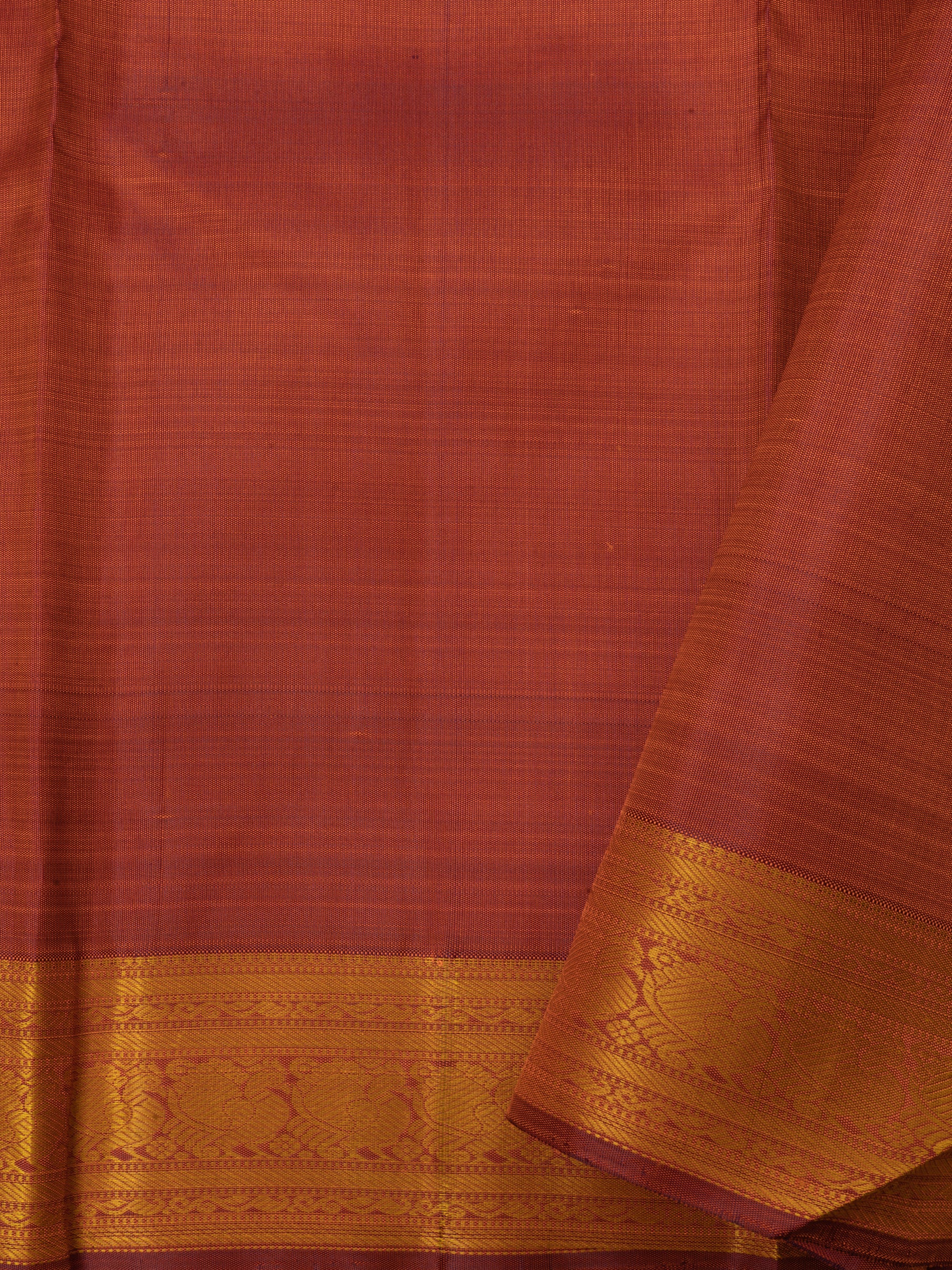 Orange Iruthalaipakshi thread work /Arani silk CLSA3421