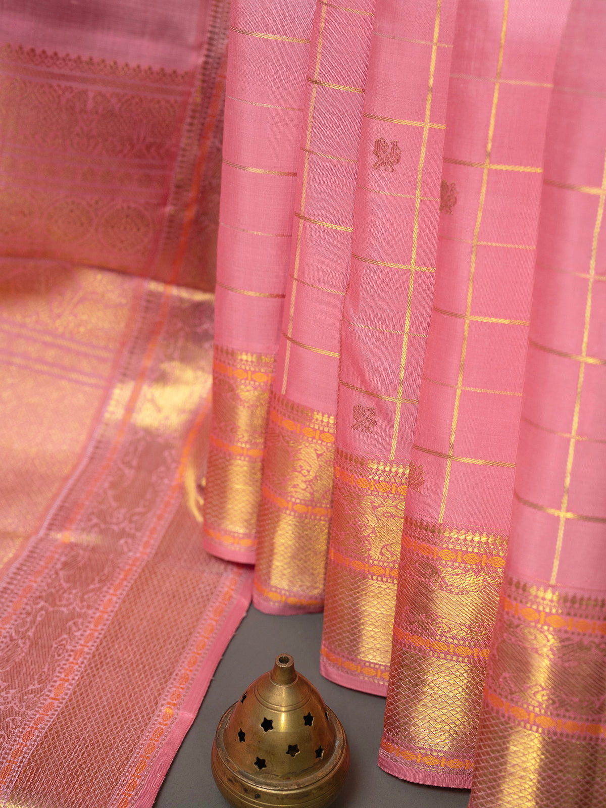 Peachish pink kattam butta / Kanjipuram Silk Saree CLSA10827