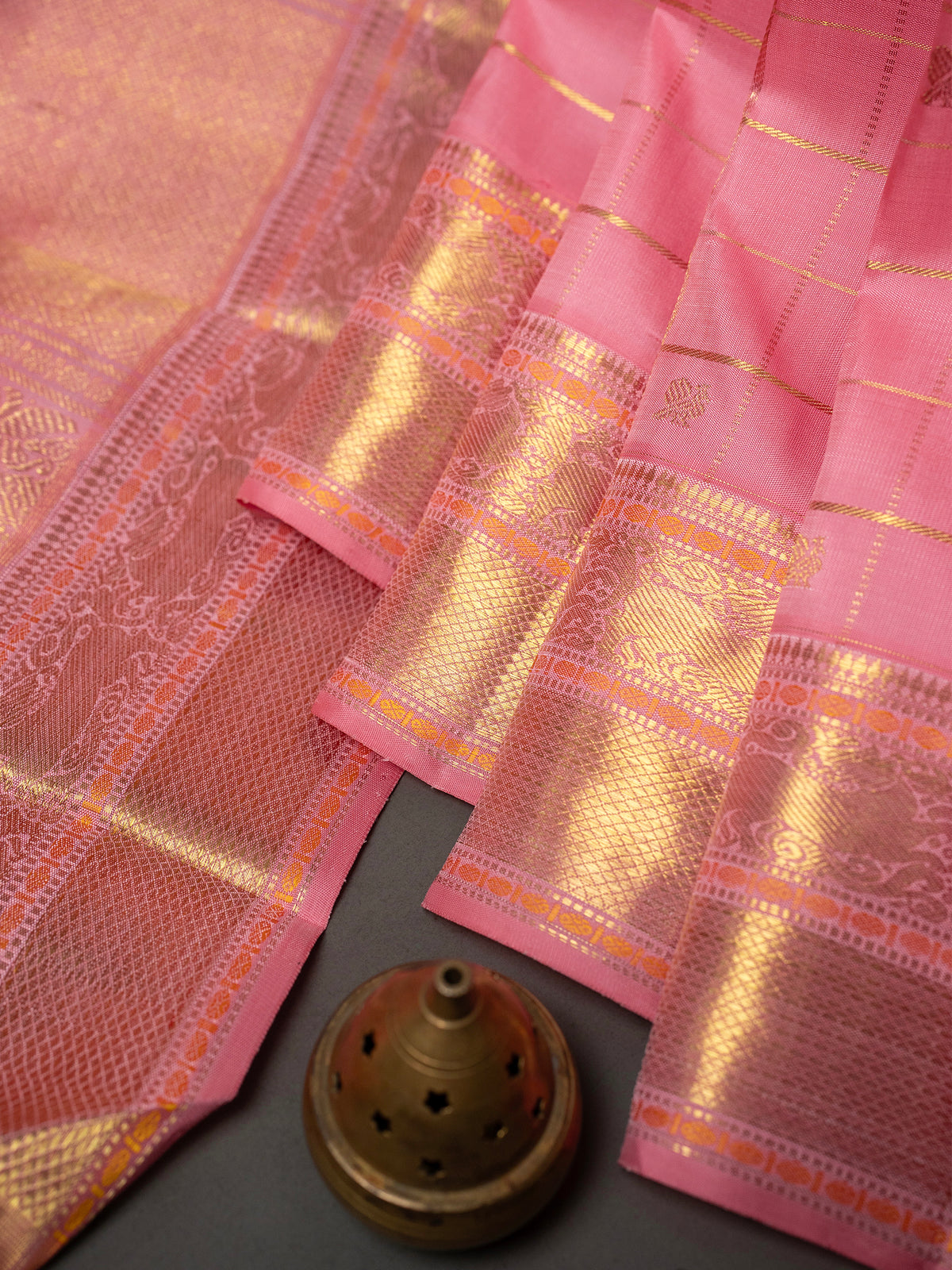 Peachish pink kattam butta / Kanjipuram Silk Saree CLSA10827
