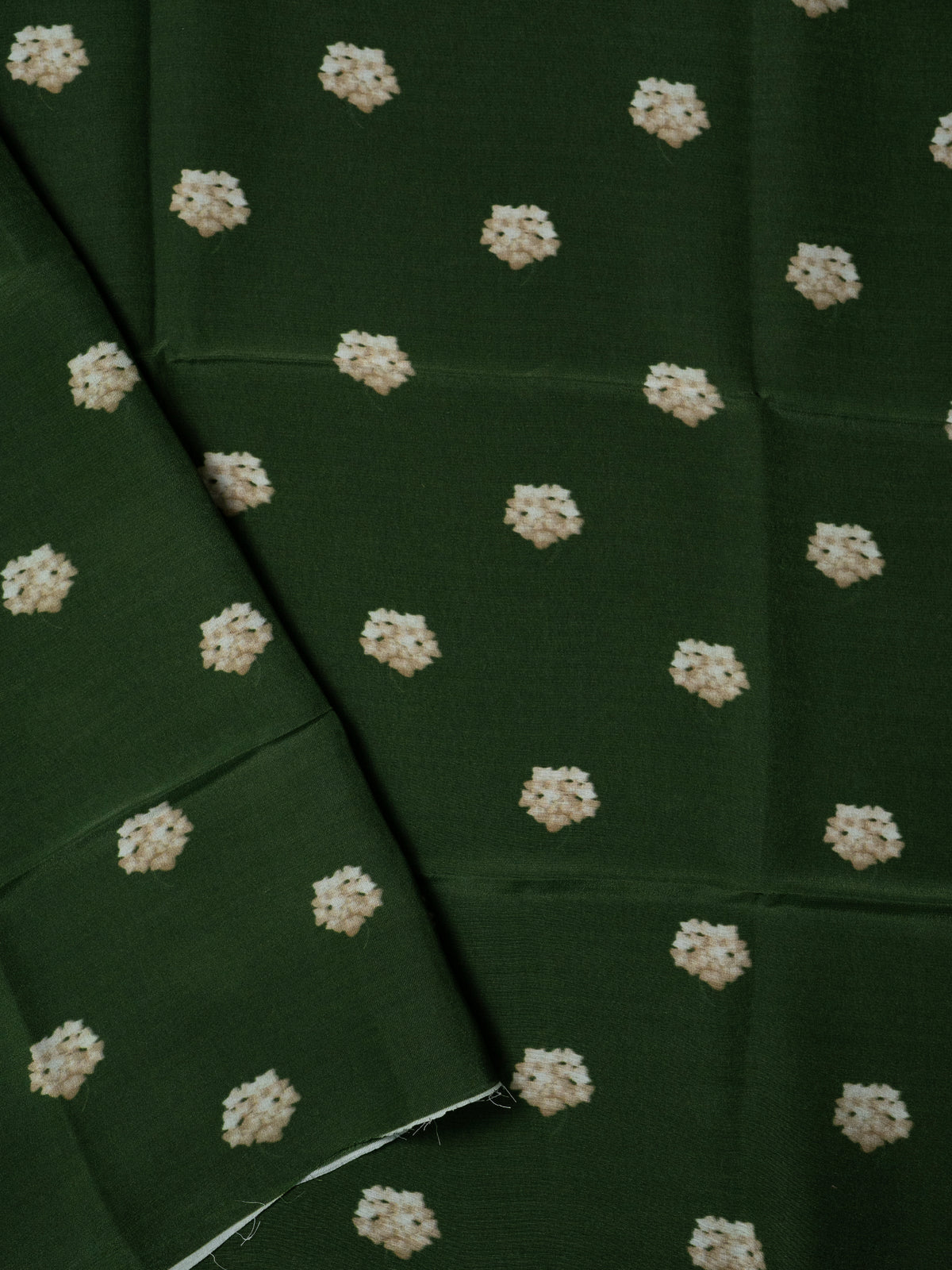 Premium chiffon Silk Saree
CLSA12503