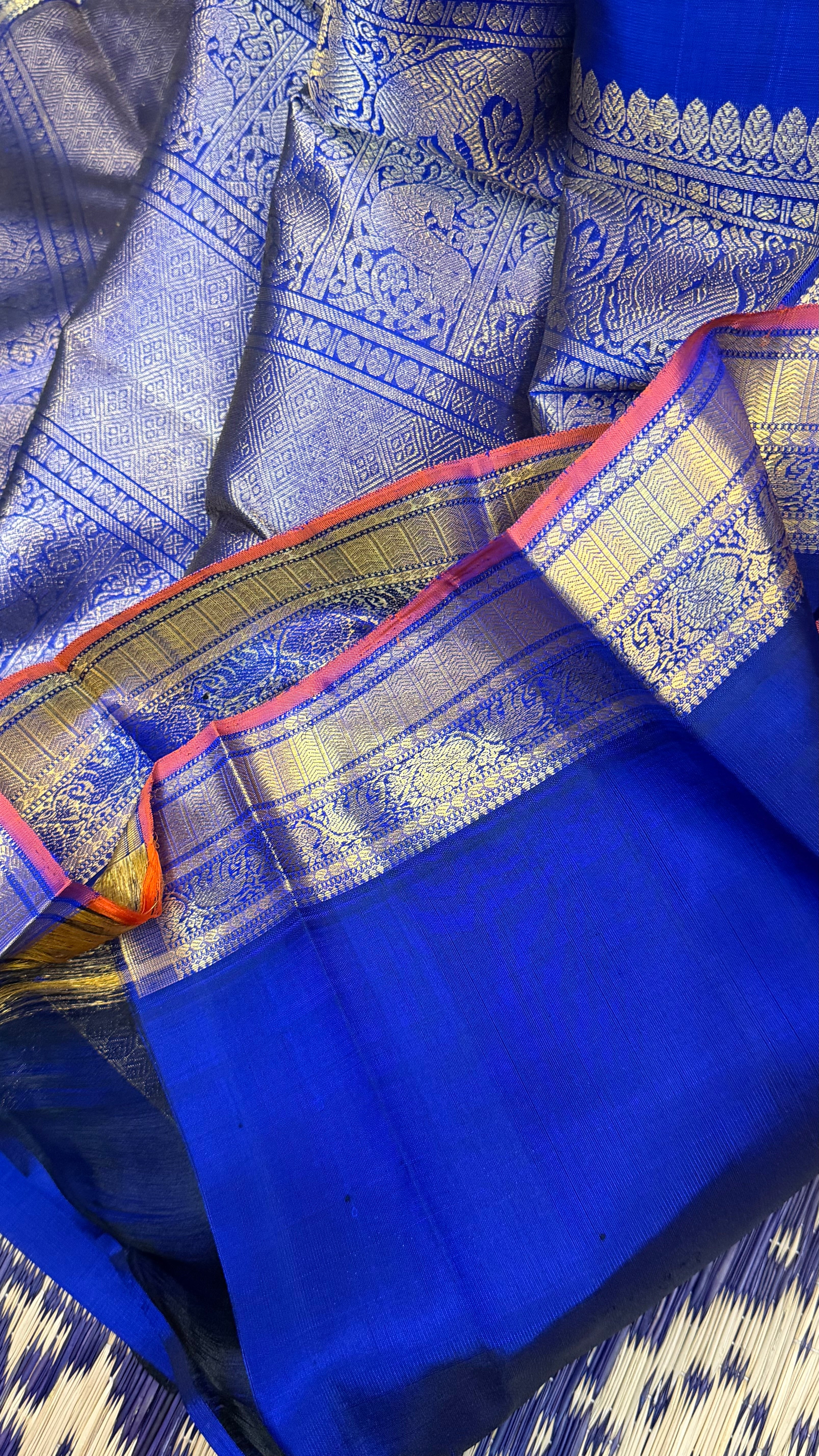 Swapnam: Ms blue yaanai pet / Kanjipuram silk