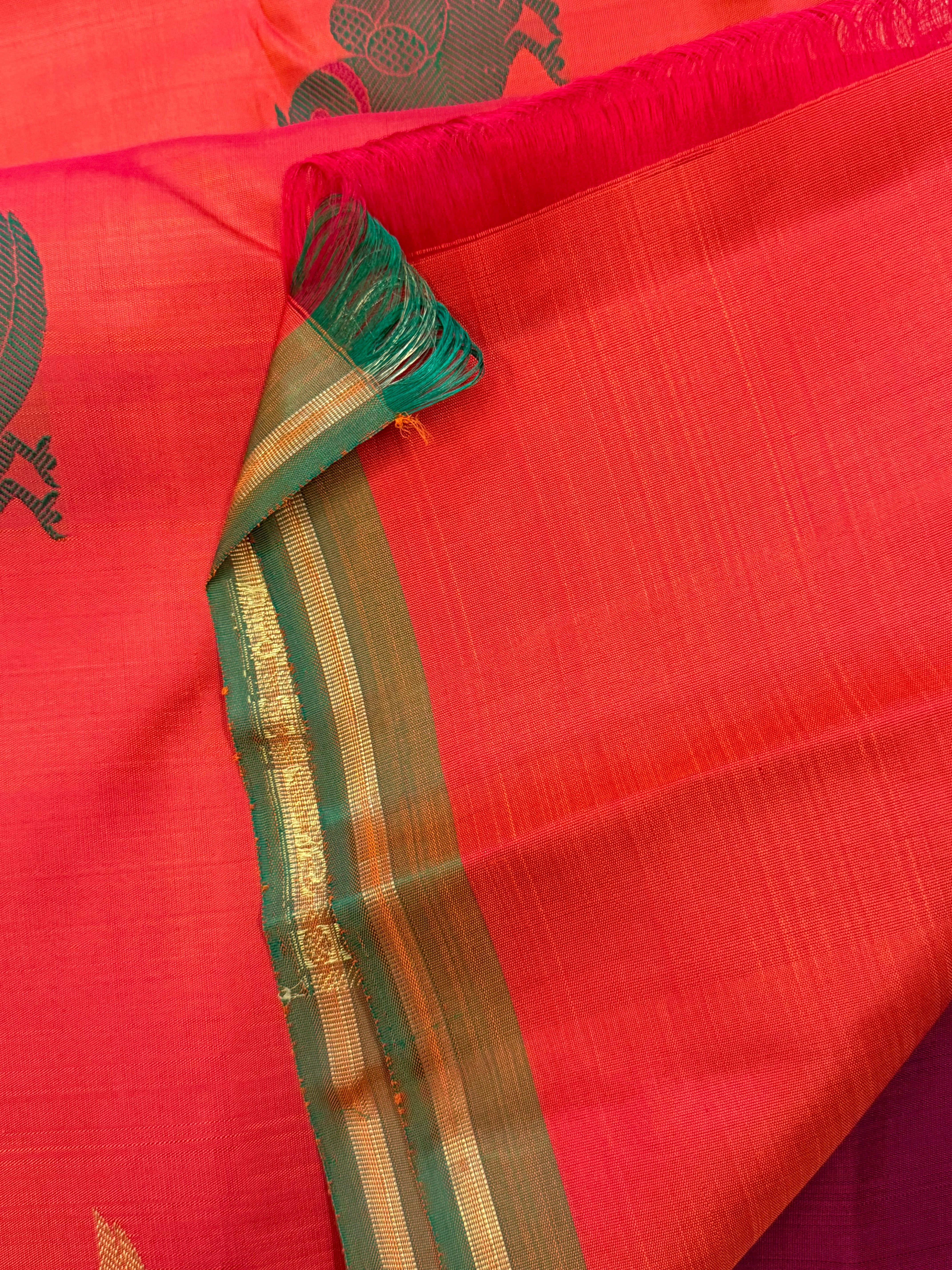 Araku meenakari kili butta/ Kanjipuram silk