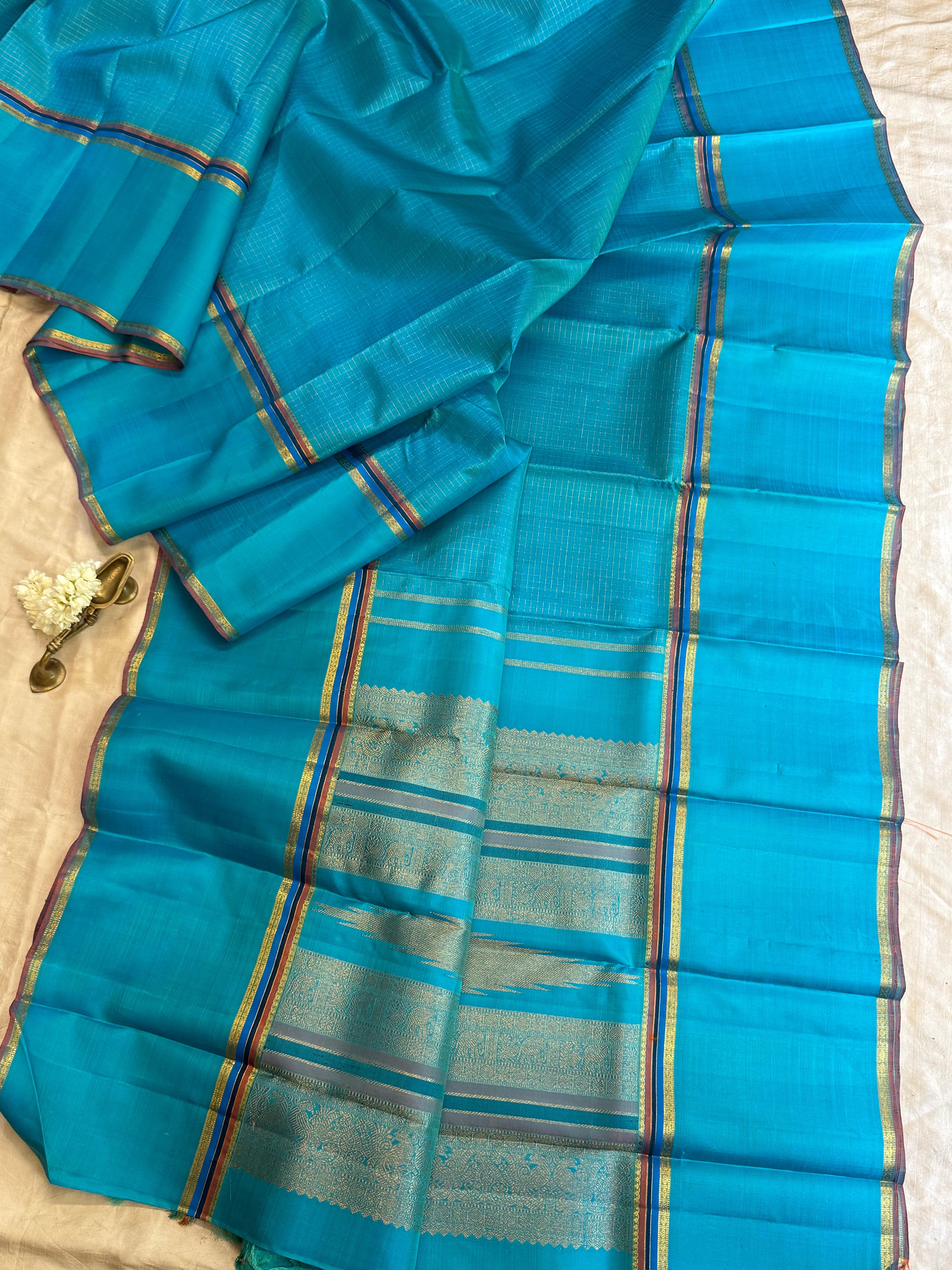 Vintage long border Zari Kattam / Kanjipuram silk