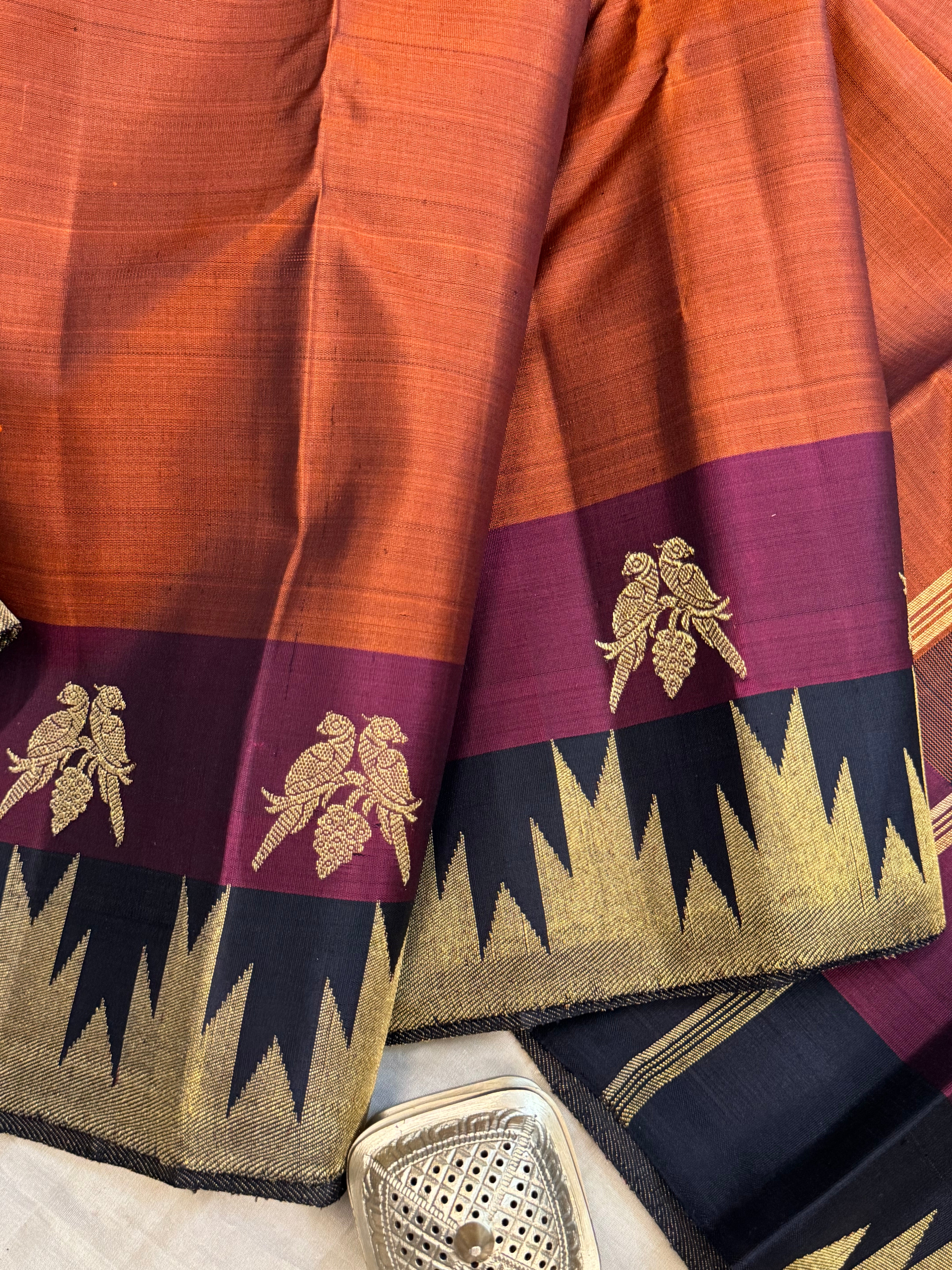 Rust retta 8 kol border / kanjipuram silk