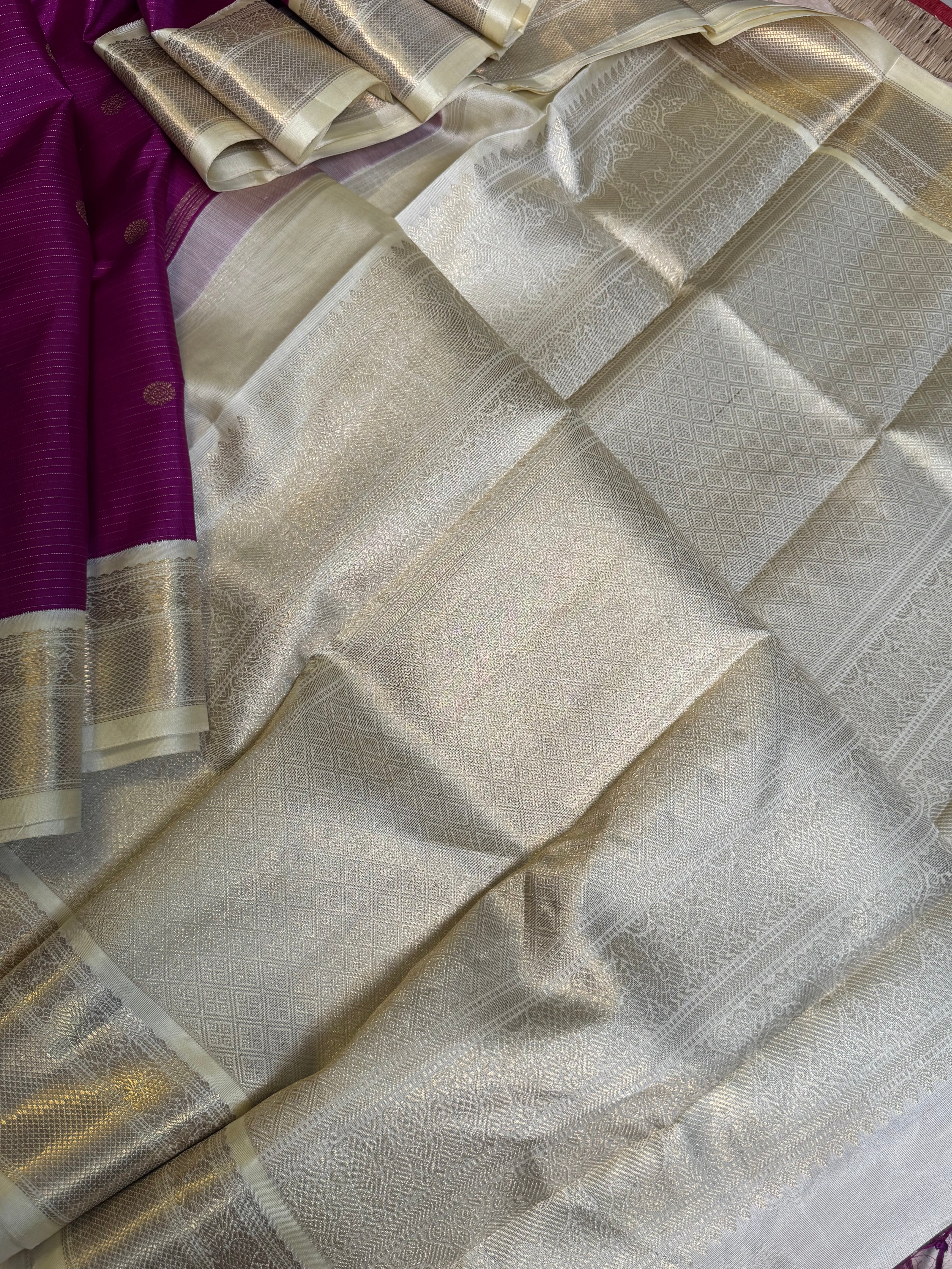 Vadamalli Korvai Vairaoosi / Kanjipuram silk