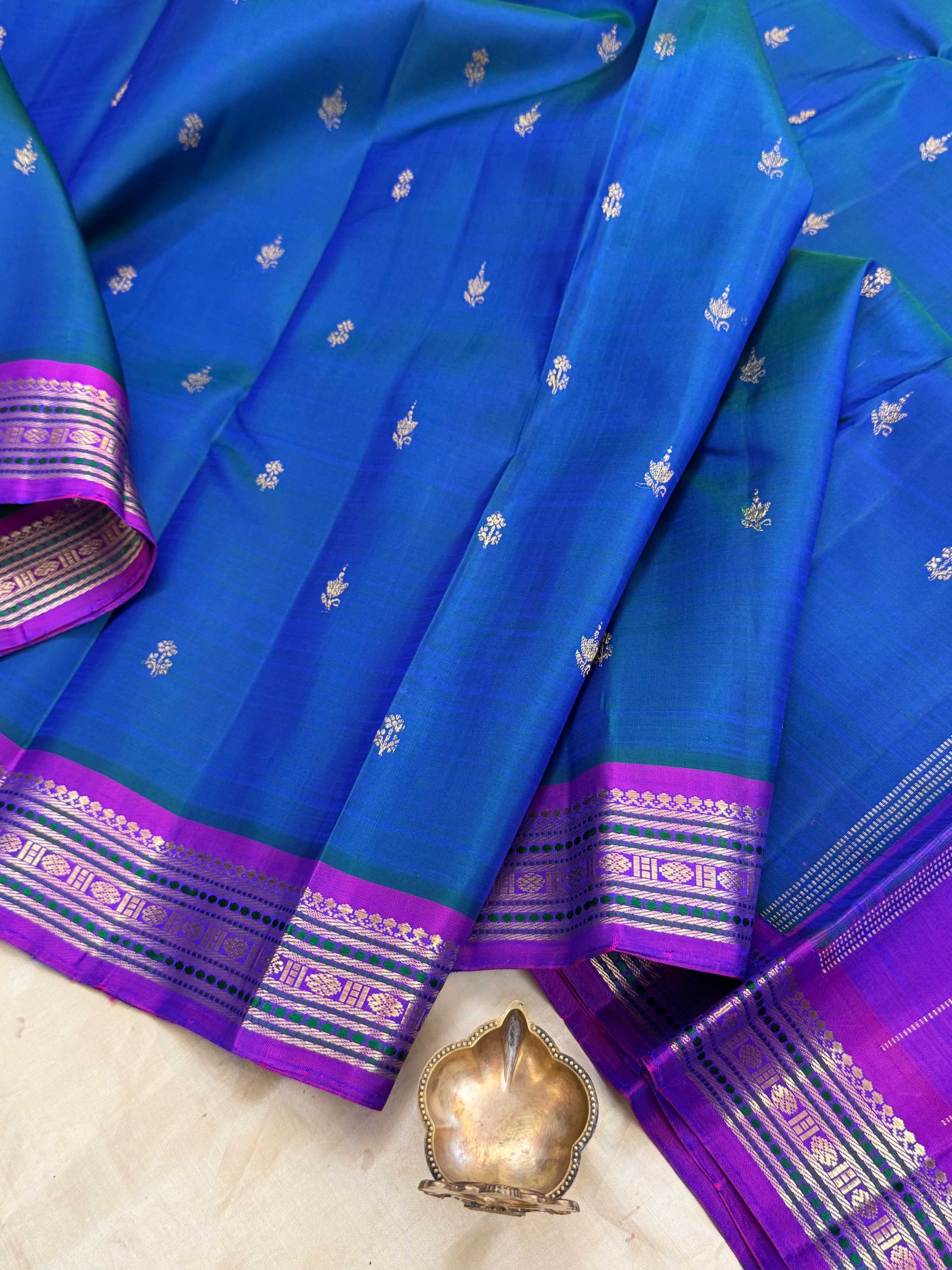 Mayilkazhuthu semi contrast / kanjipuram silk saree CLSA 10944