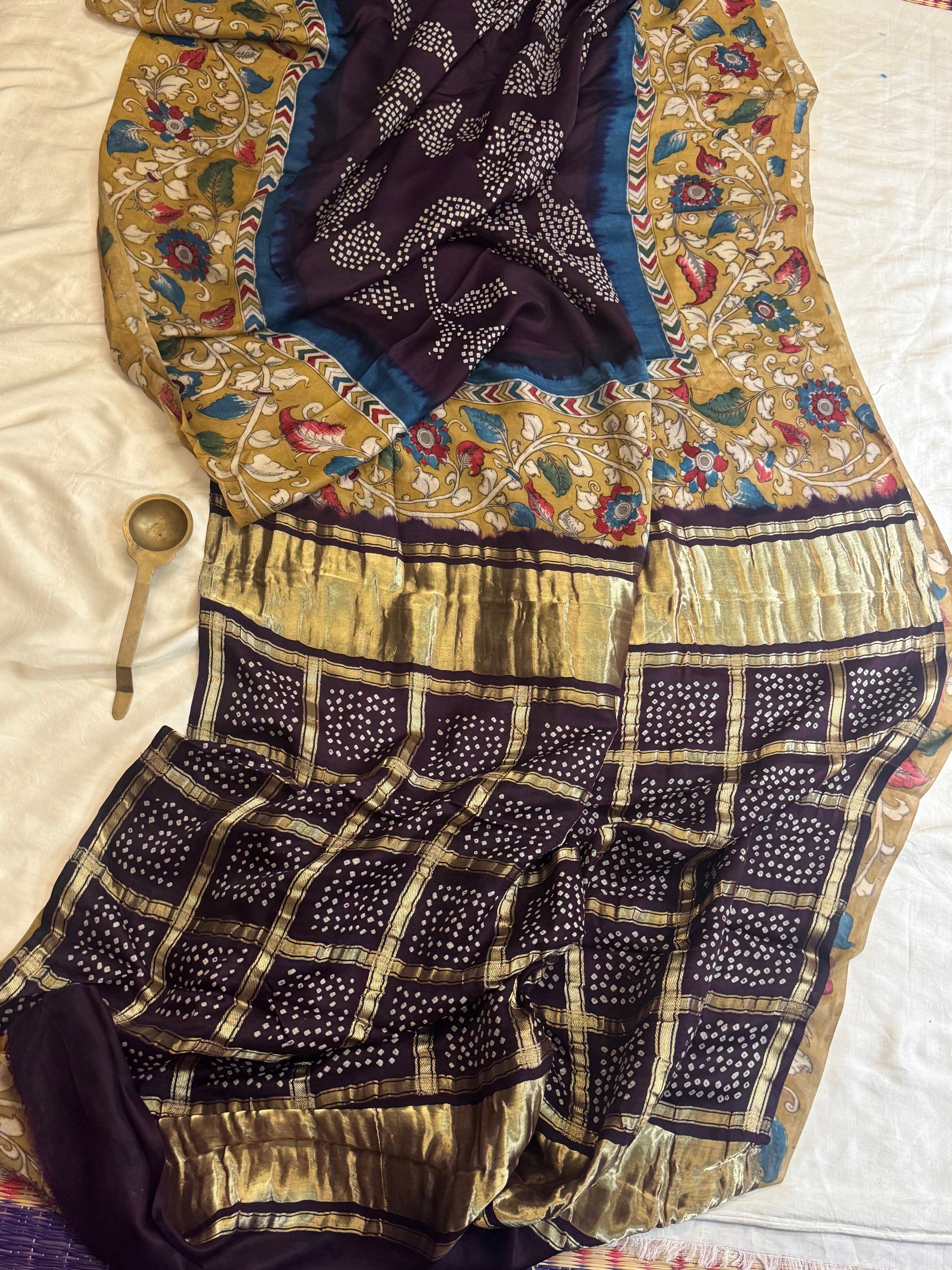 Gajji silk border Kalamkari / Bandhini saree