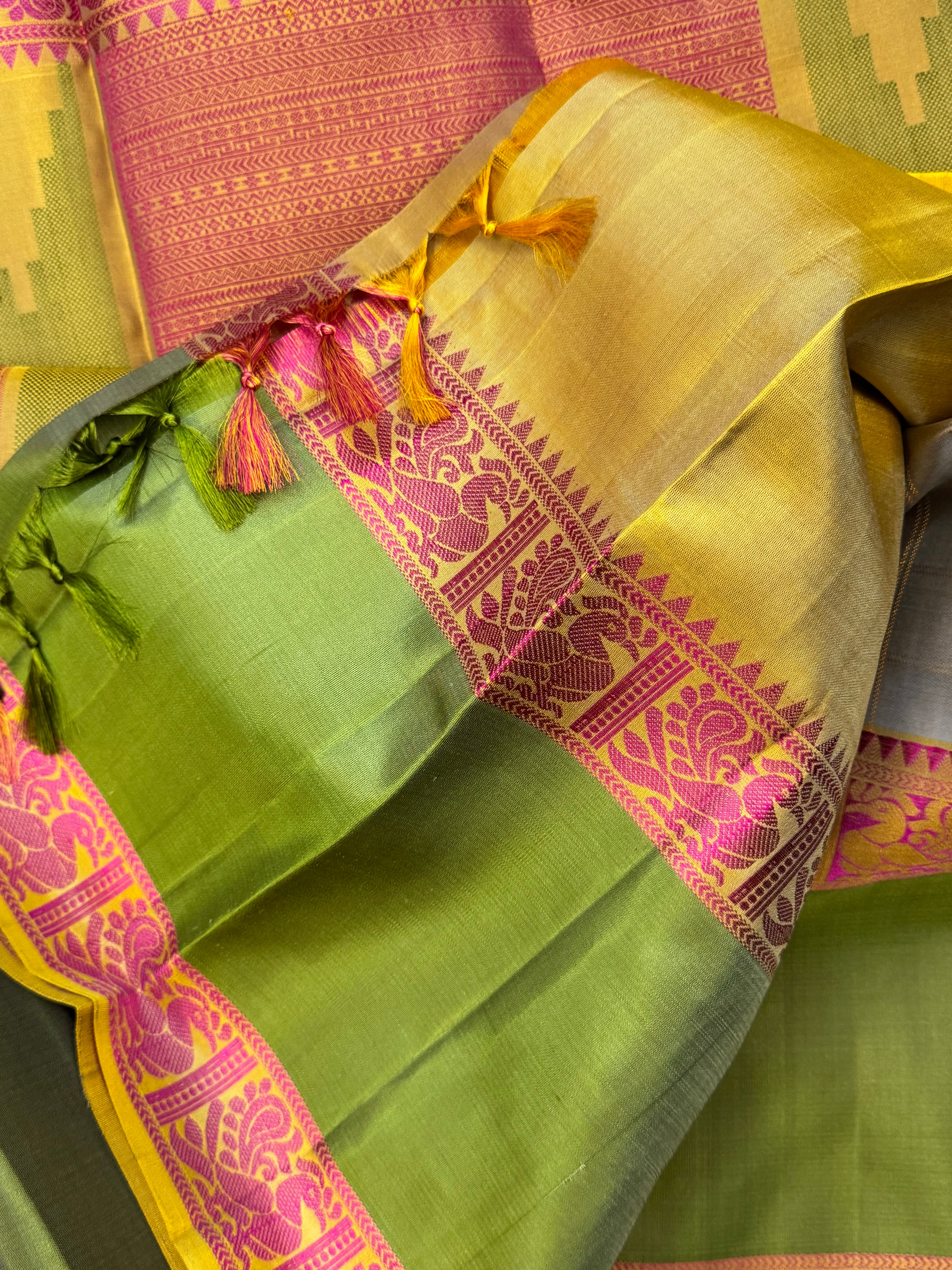 Grey kattam long border/ Varnangal soft silk