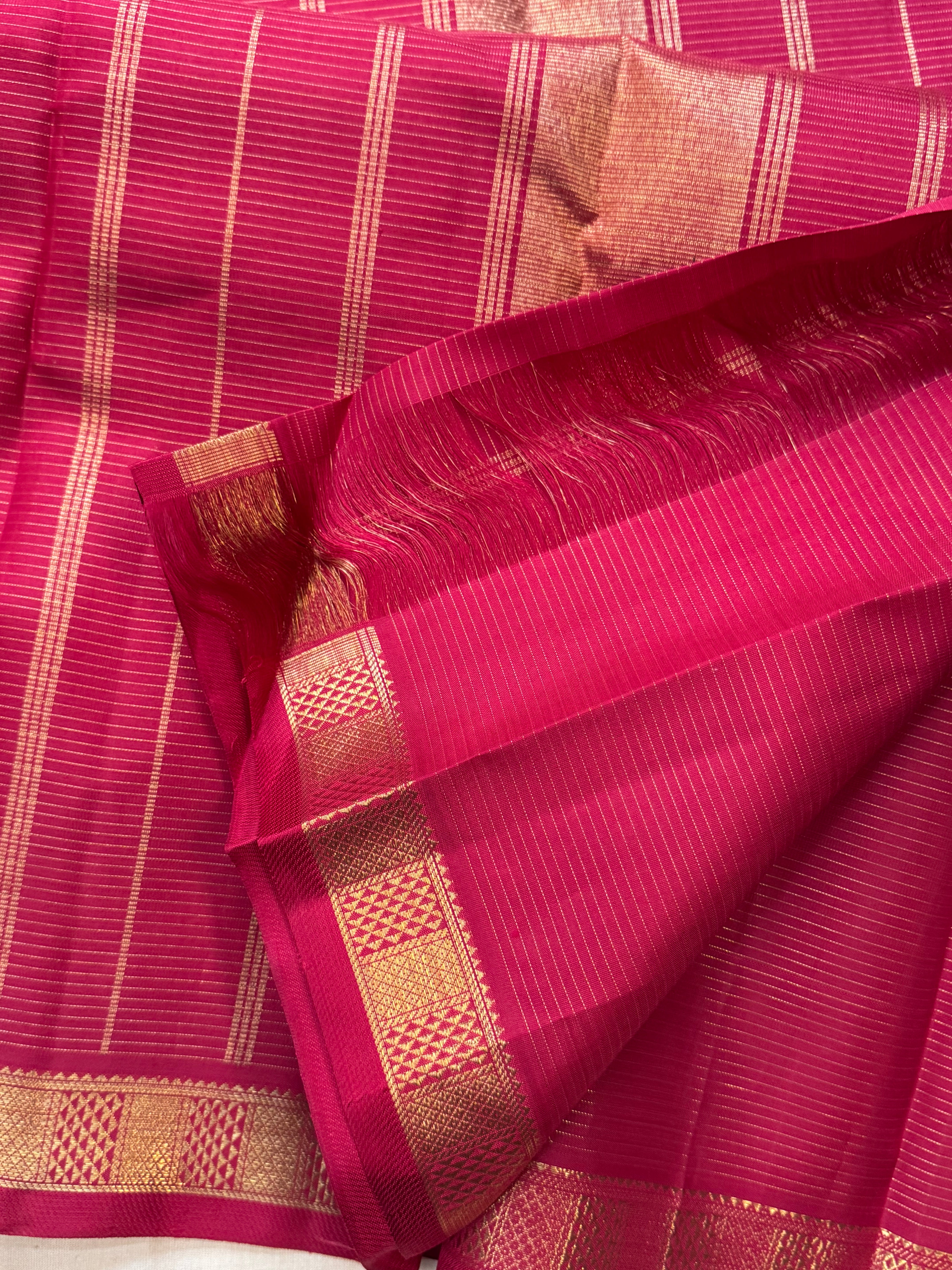 Red Zari kattam/ kanjipuram silk saree
