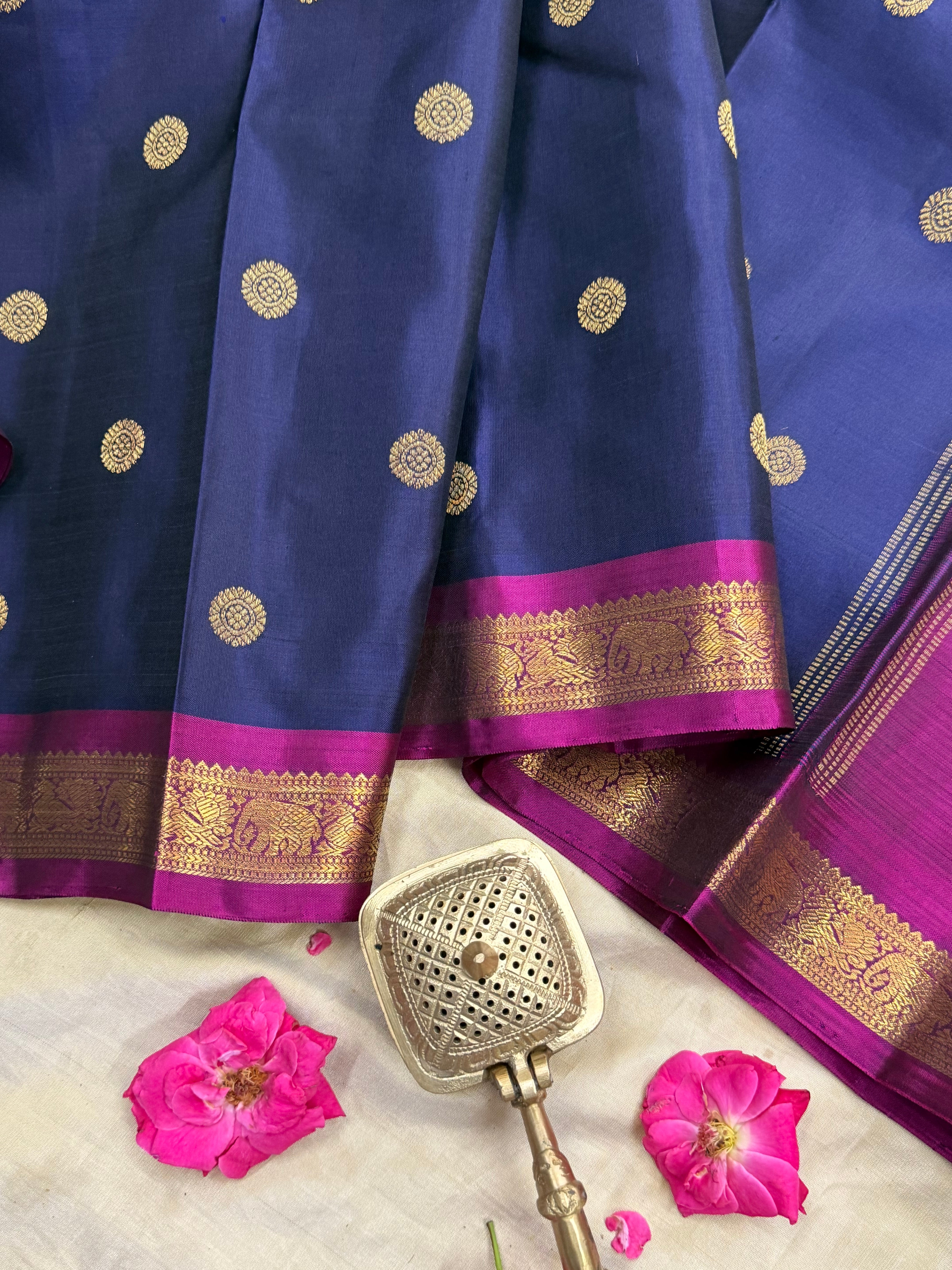 Dark blue small border pure Zari Kanjipuram silk CLSA9774