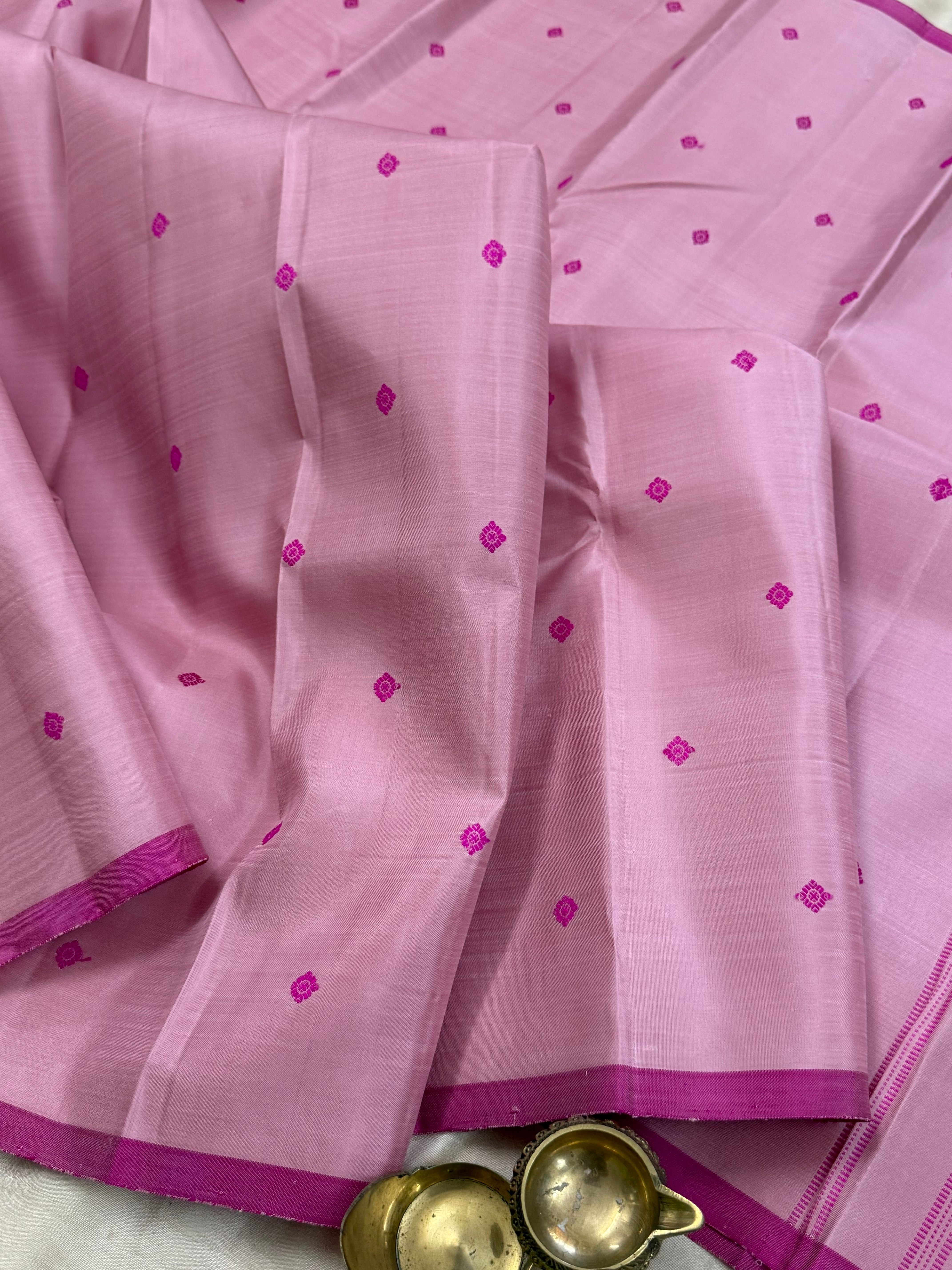 Pink thread butta / Kanjipuram silk
