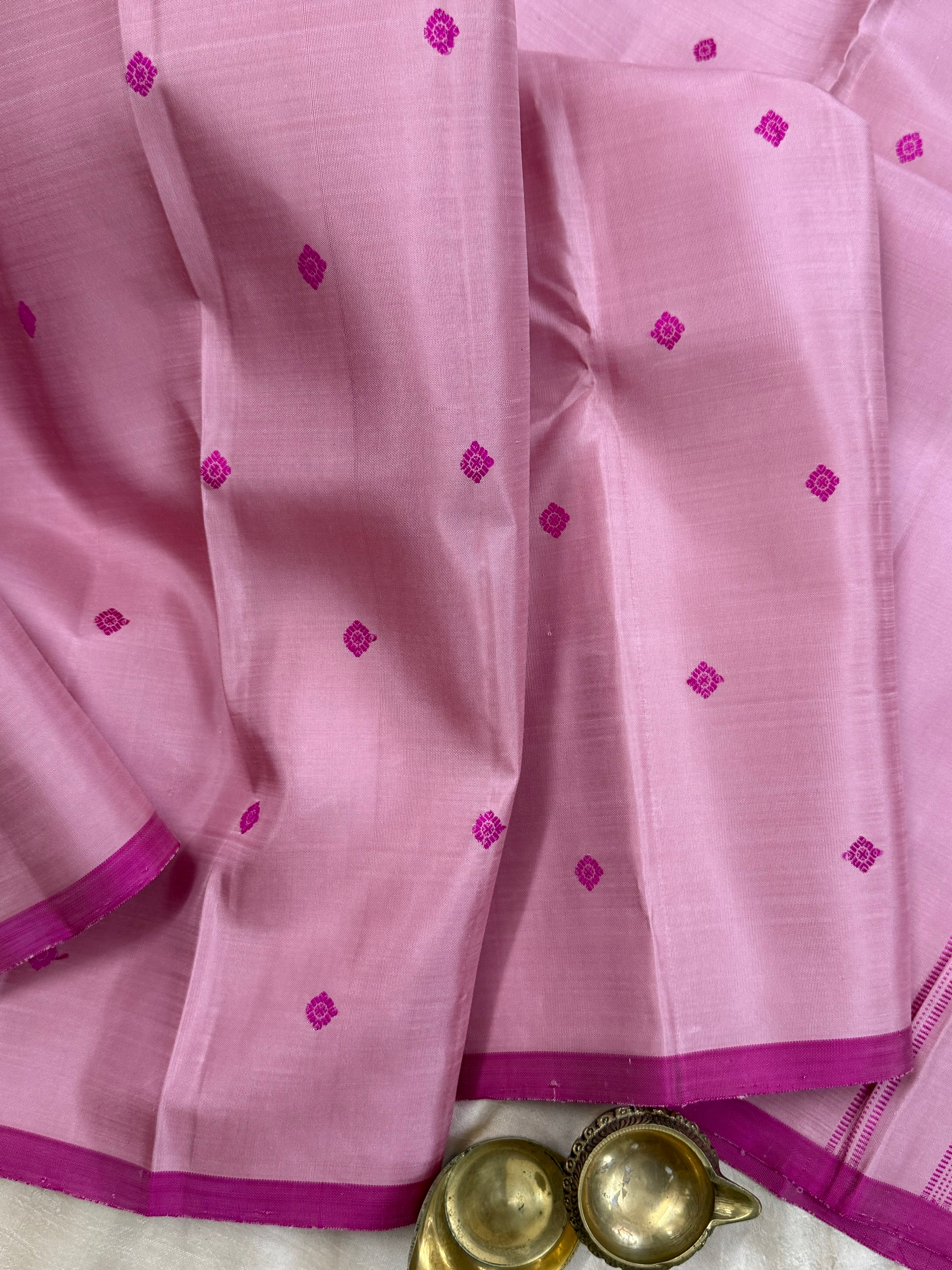 Pink thread butta / Kanjipuram silk