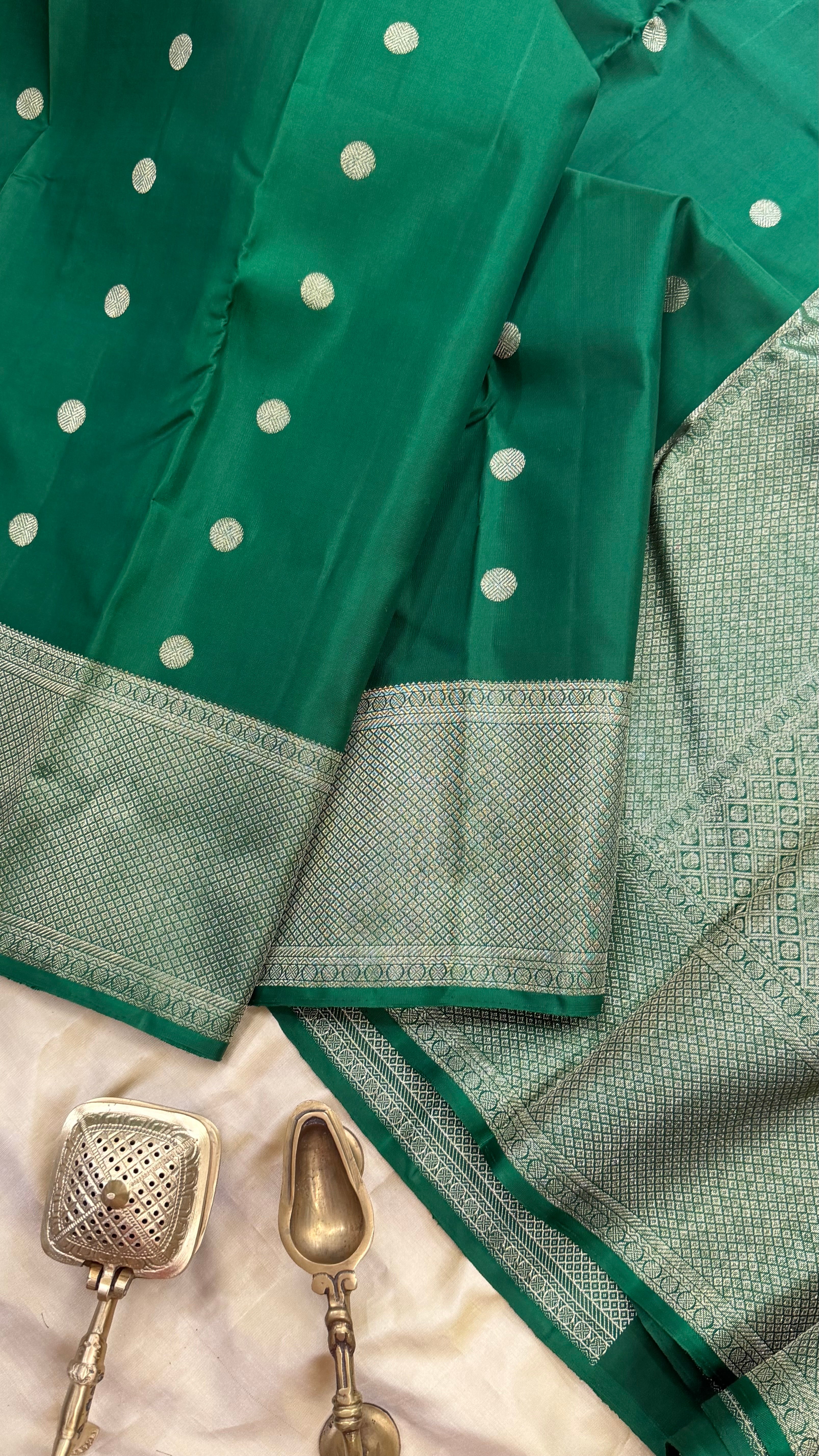 Amoha : Green coin Butta Kanjipuram silk 9093CL