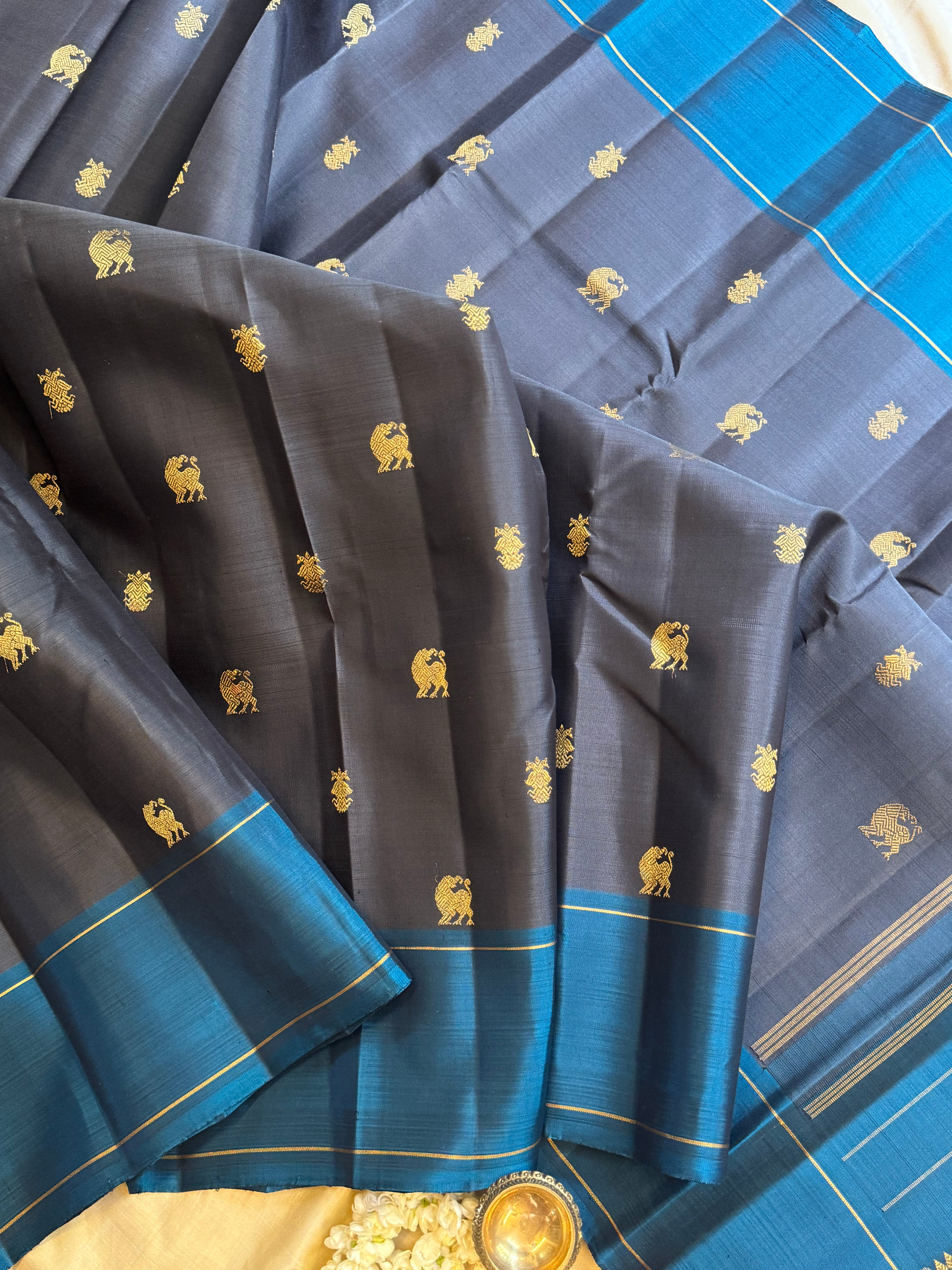 Carbon Black yazhli and teal blue/ Kanjipuram silk