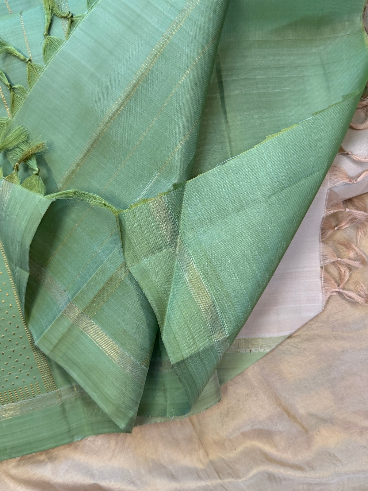 Off white green Butta simple pure Zari Kanjipuram clsa12717