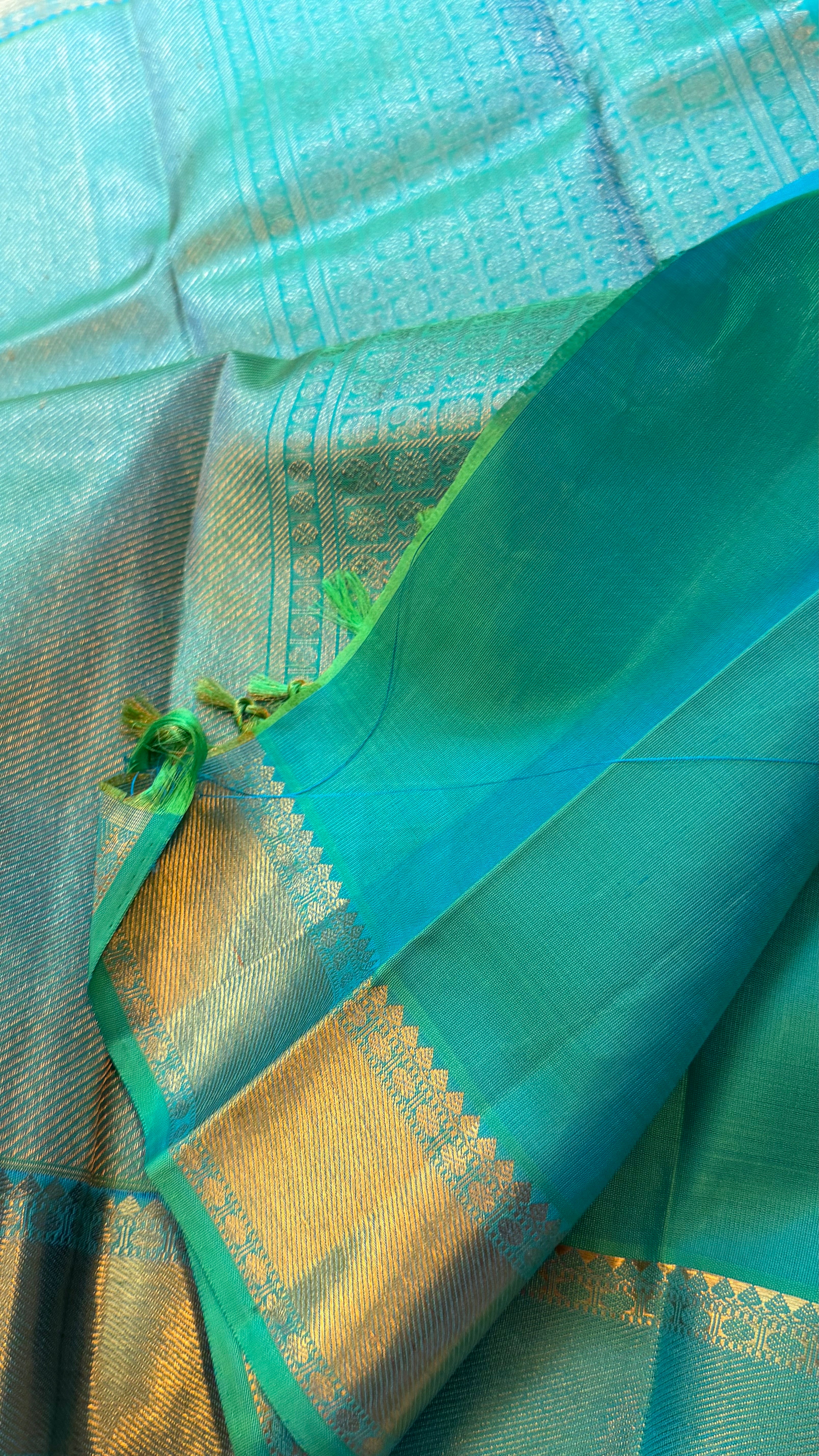 Sea blue Annam Chakram Butta / Kanjipuram silk CLSA9644