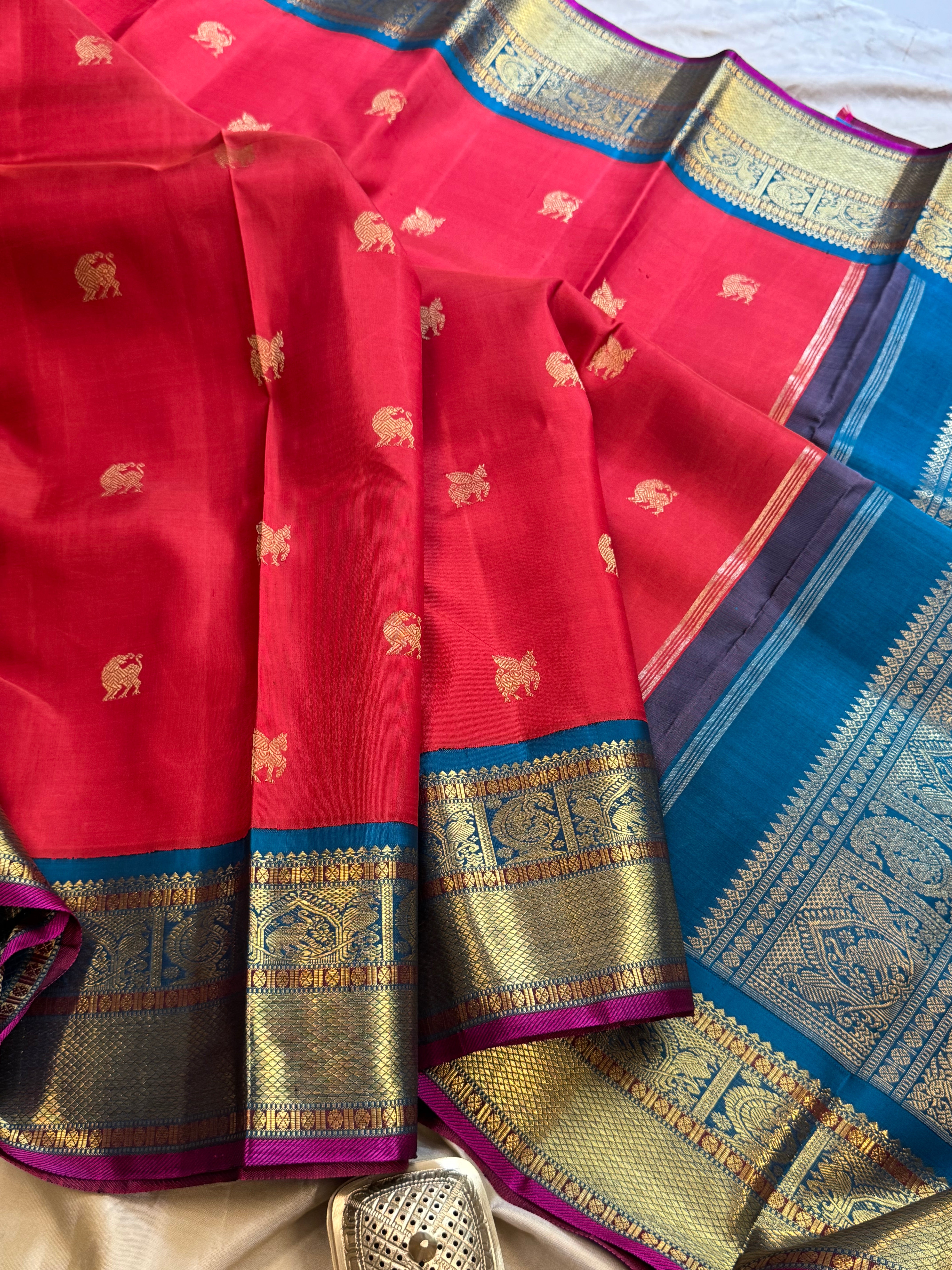 Deep rust korvai : kanjipuram silk