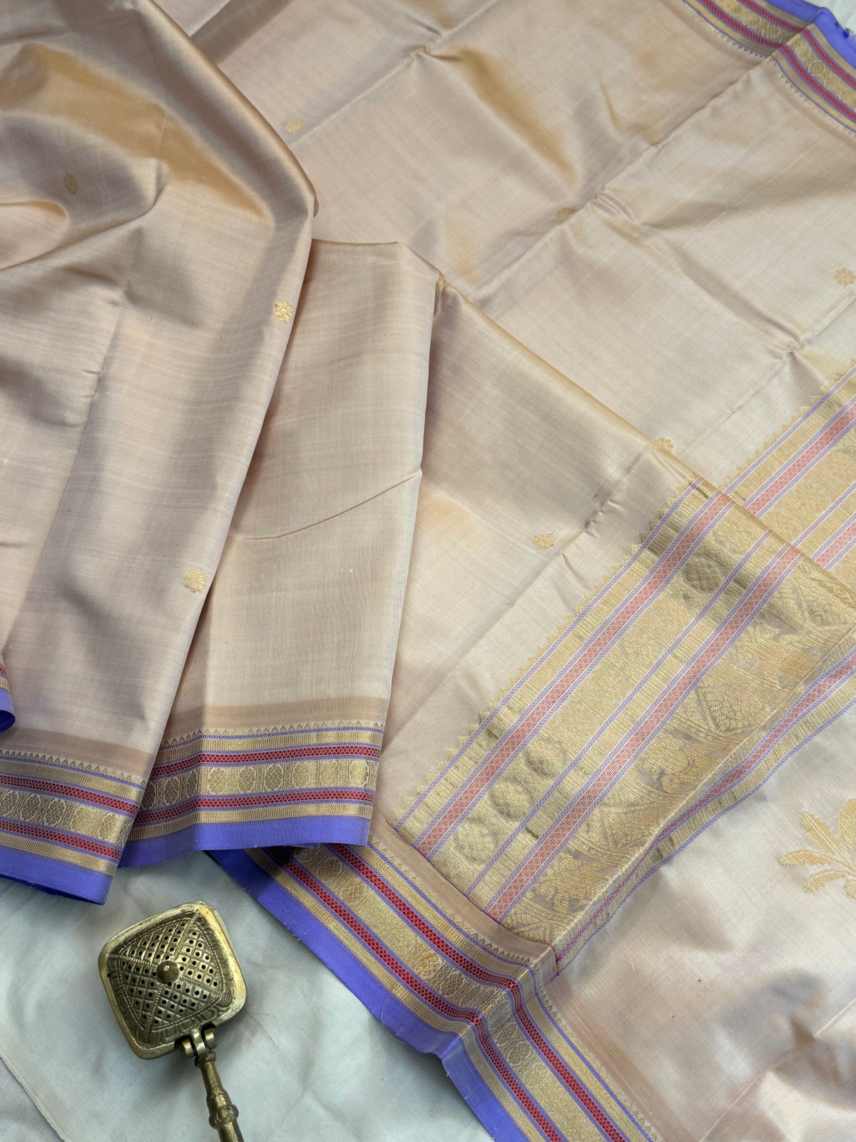 Dusky blush pink and lavender unique tree komatha pallu / Special edition kanjipuram silk