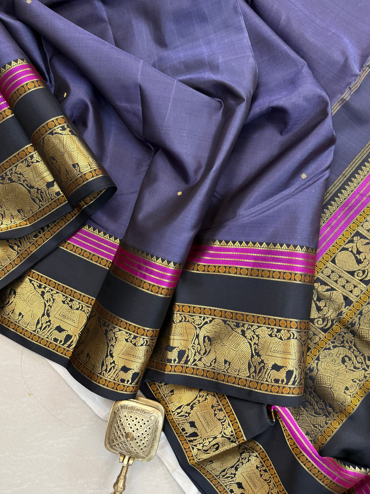 special edition- unique pallu and pure silk sarees clsa 12567